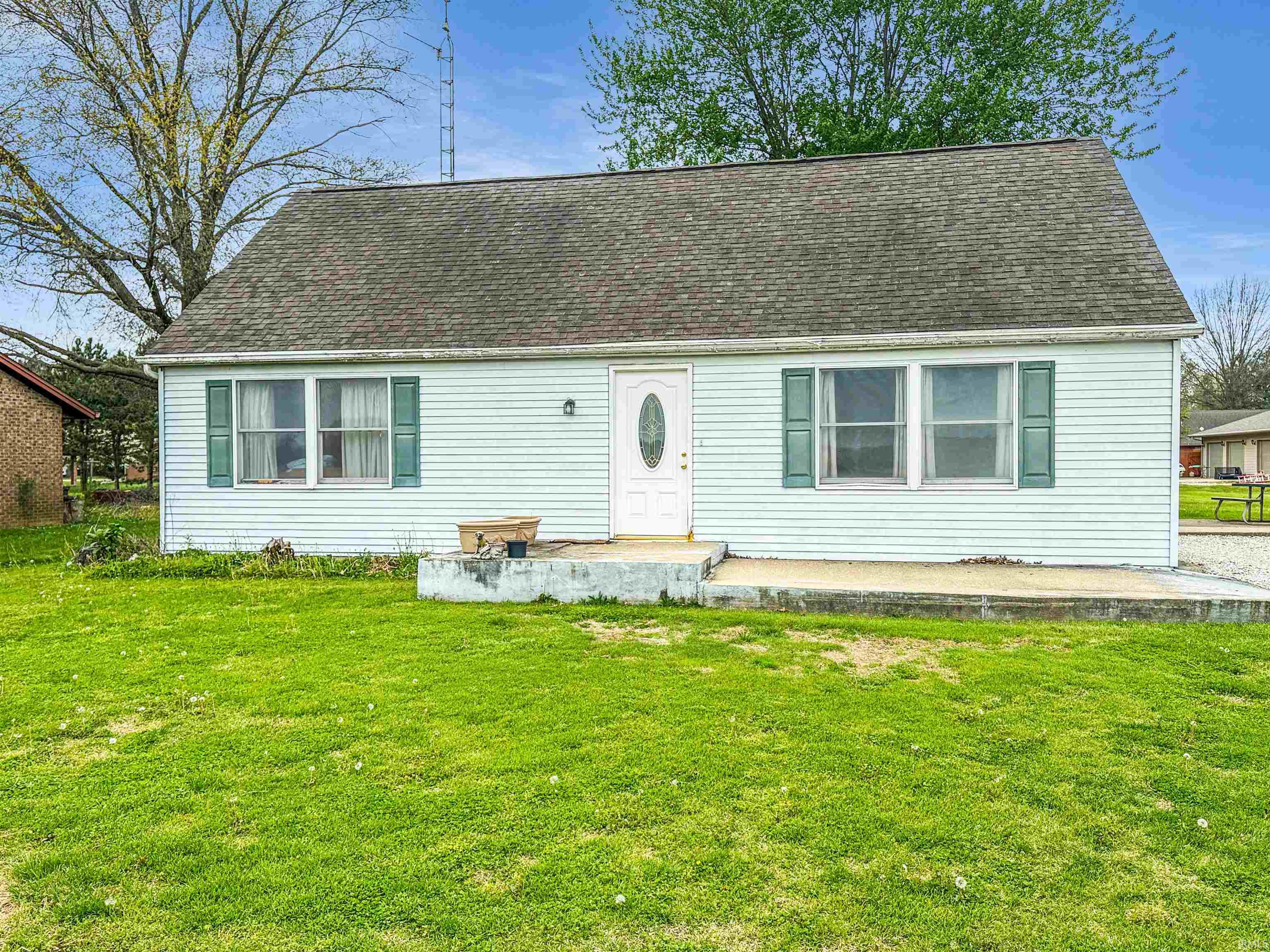 2423 N 440 W Property Photo 1