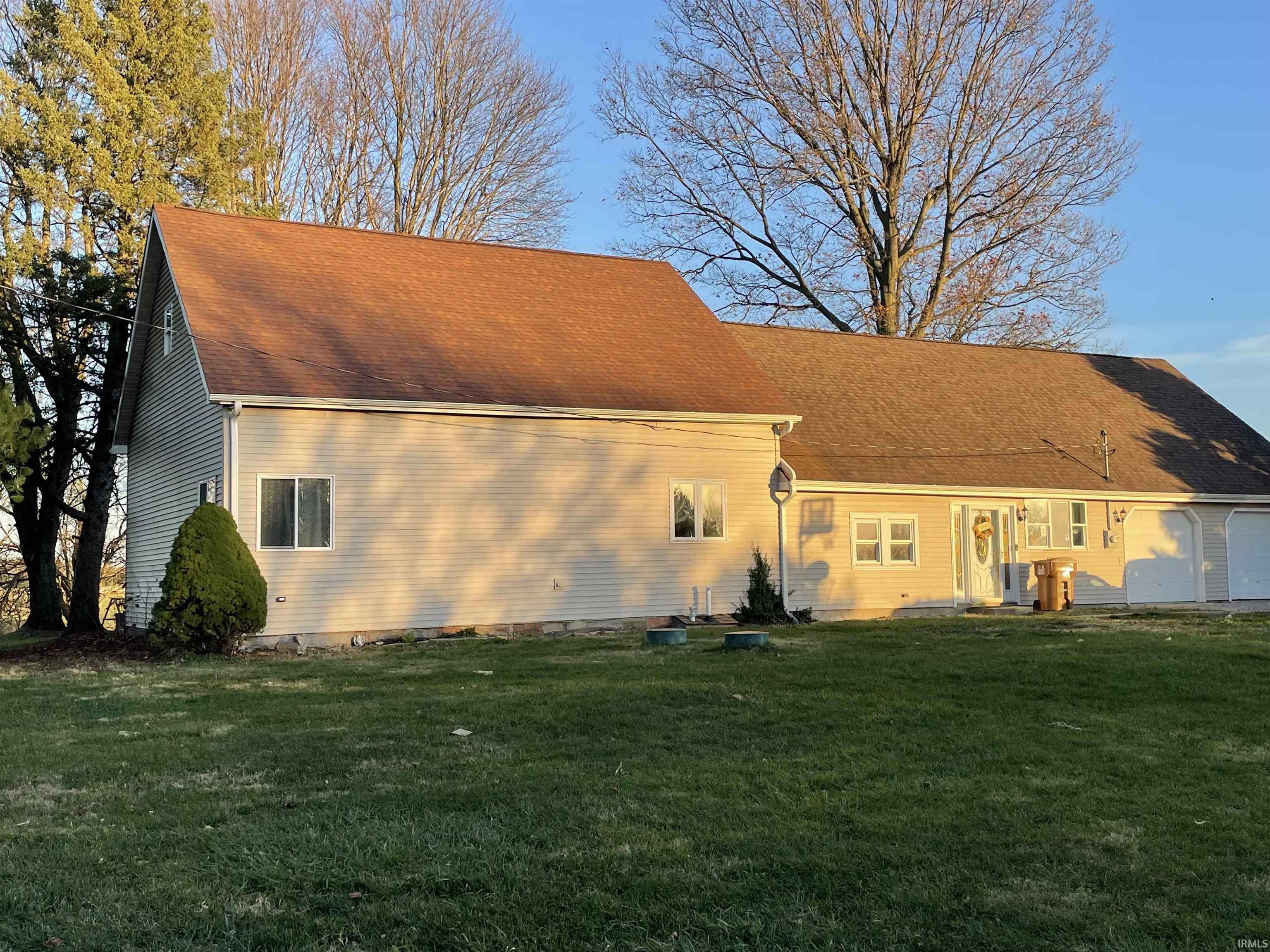 1951 E 250 S Road