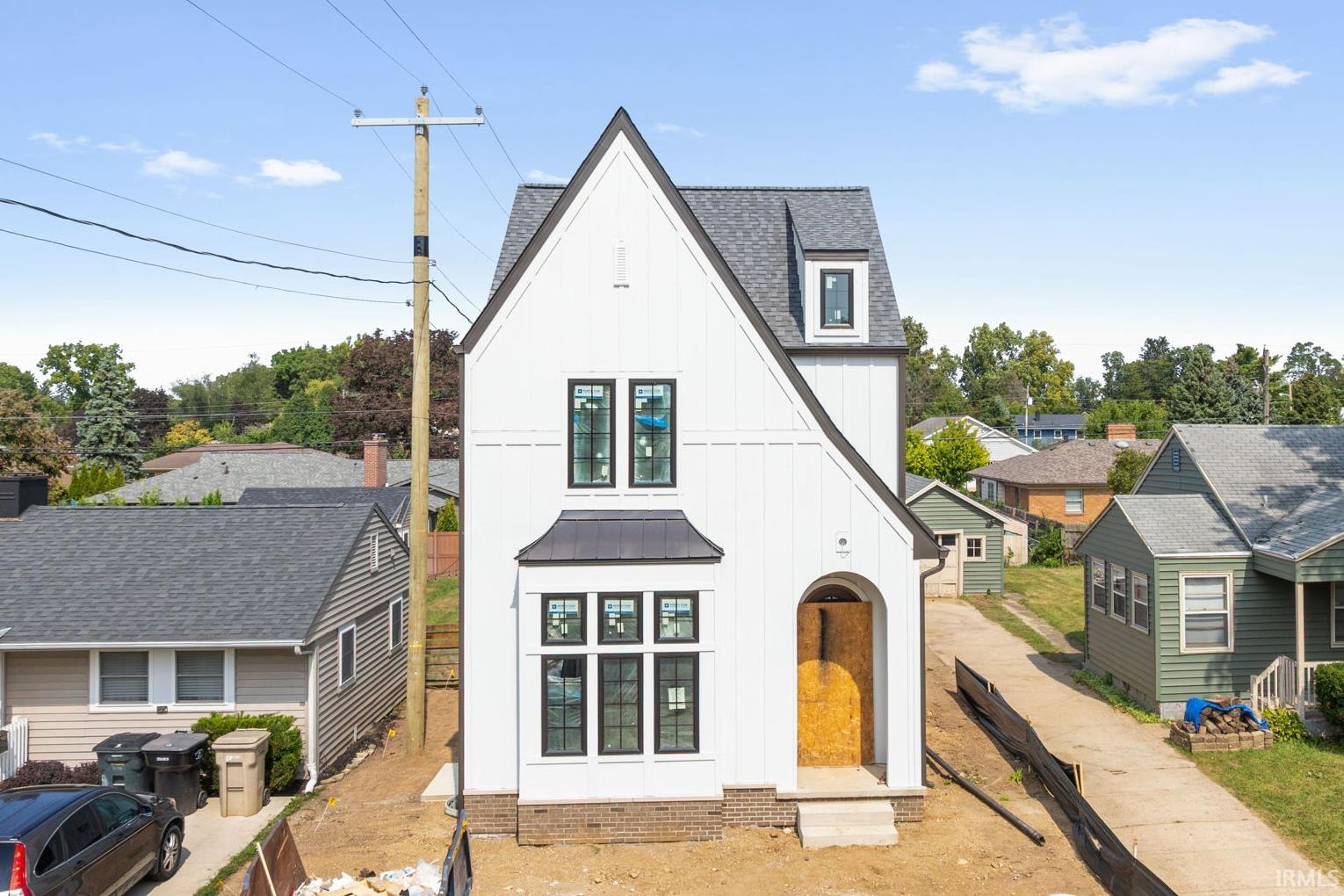615 Napoleon Street Property Photo 1