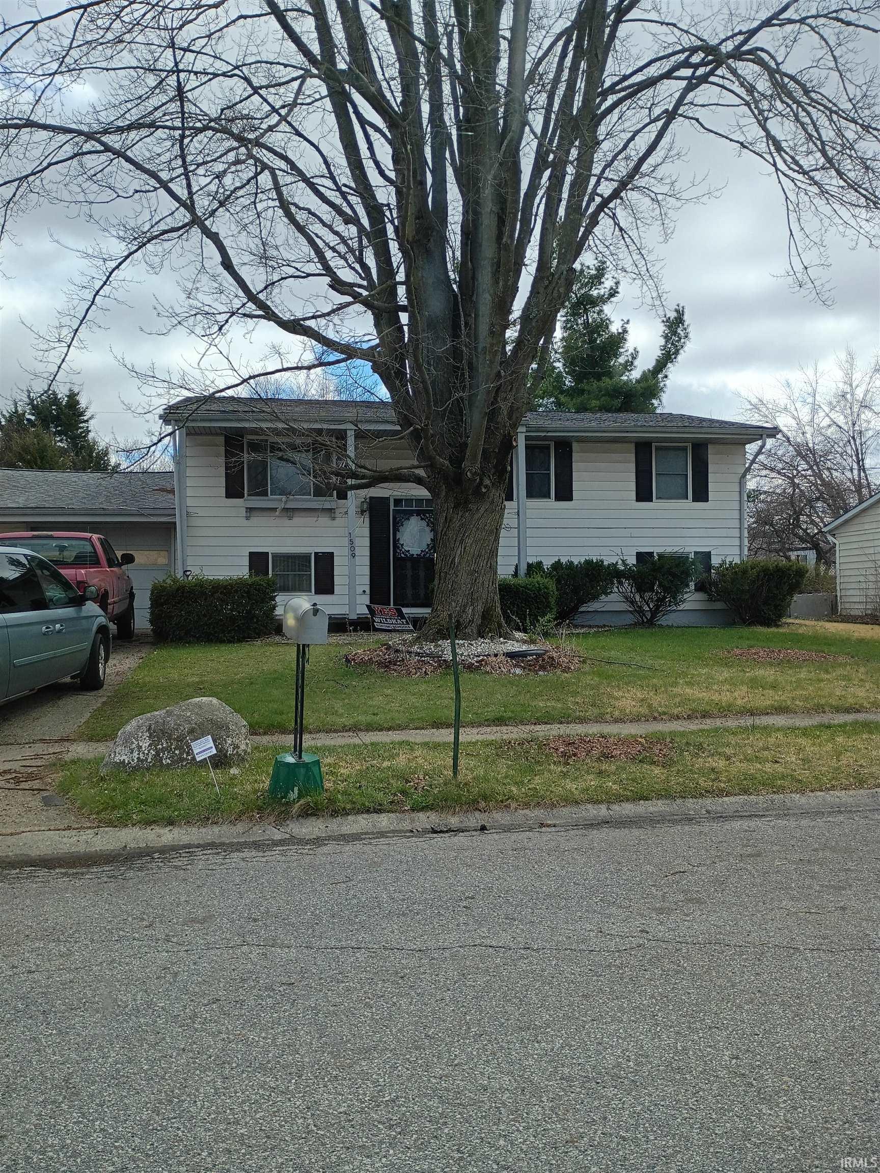 1509 Conti Lane Property Photo 1