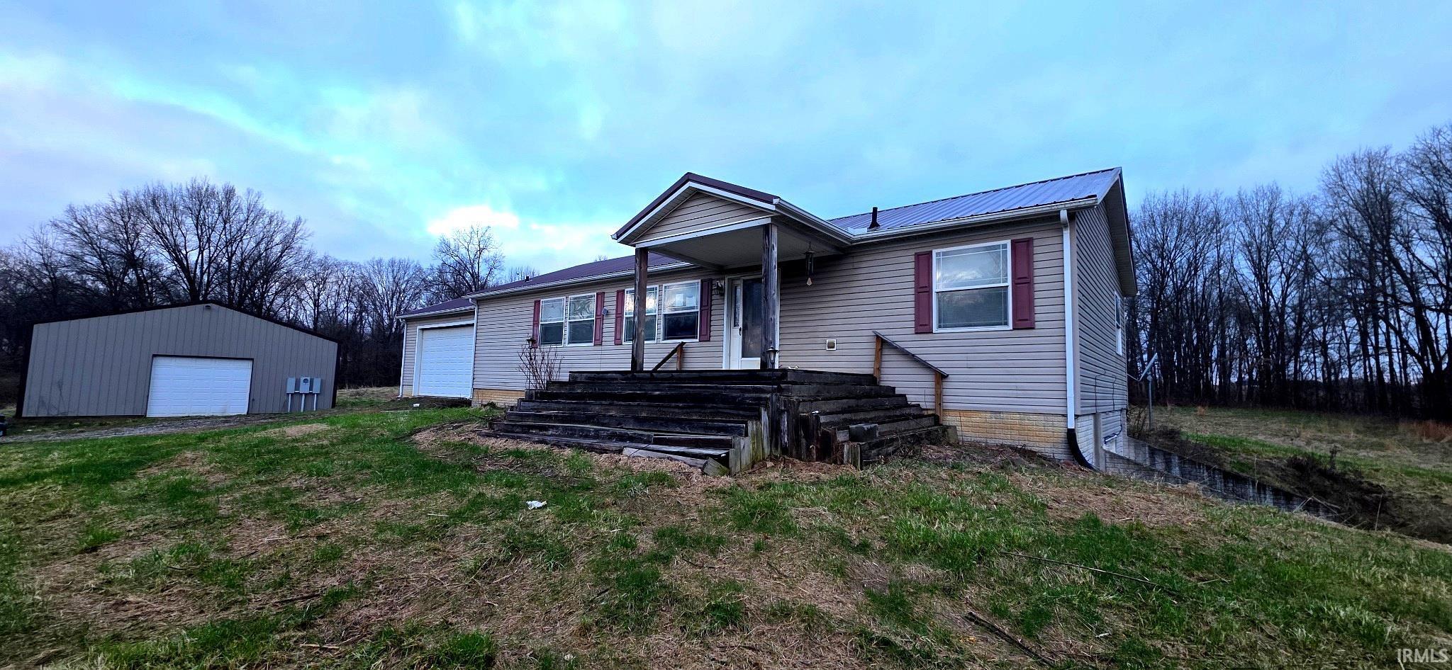 10271 N State Road 67 Highway Property Photo 1