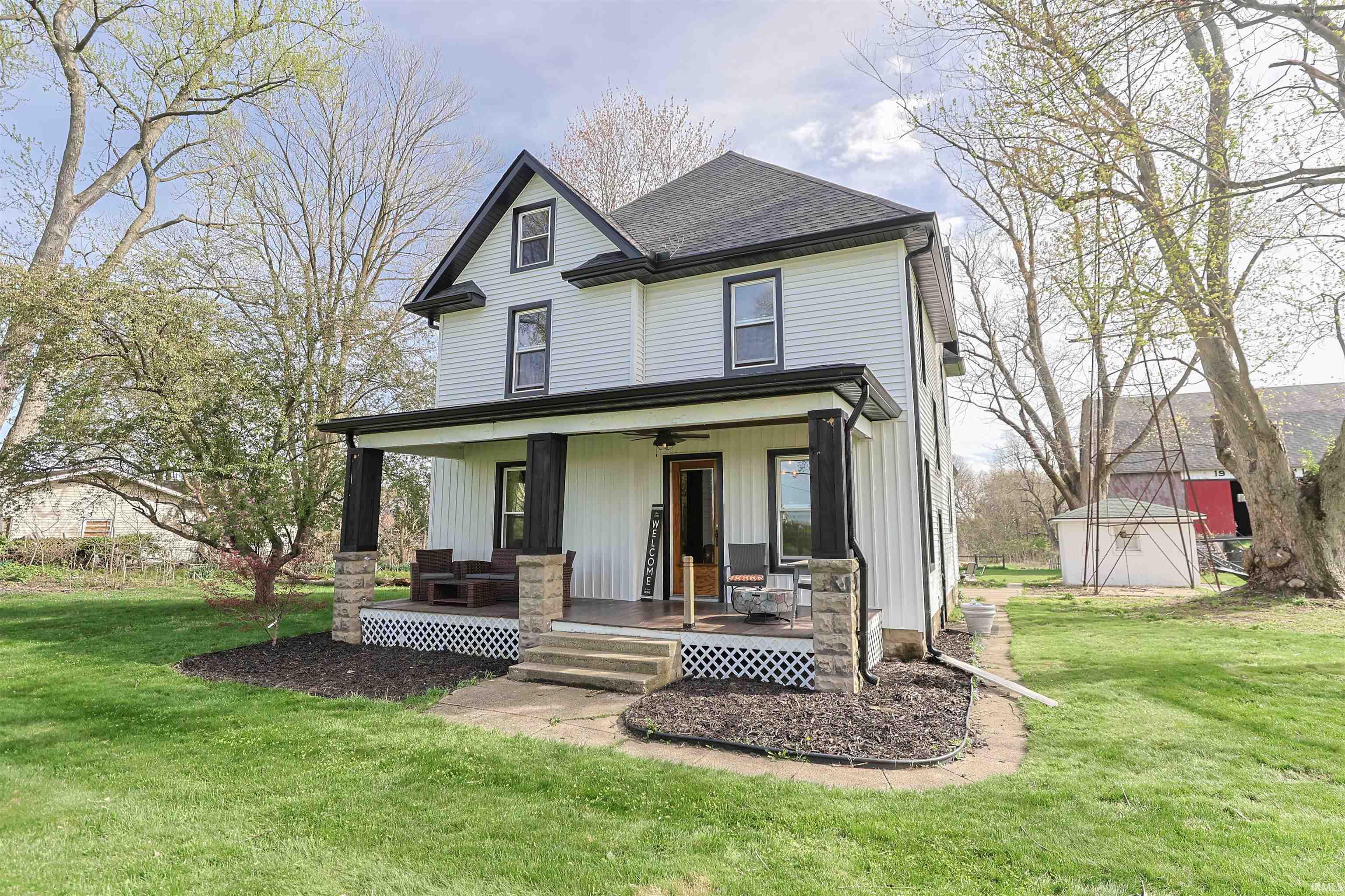 23260 Brick Road Property Photo 1