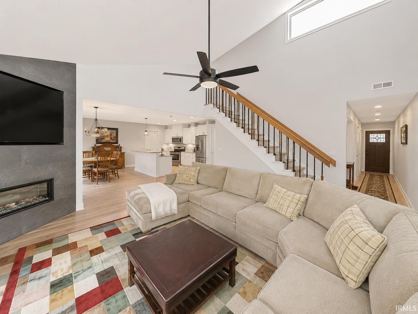 9369 S Pointe Lasalles Drive Property Photo 1