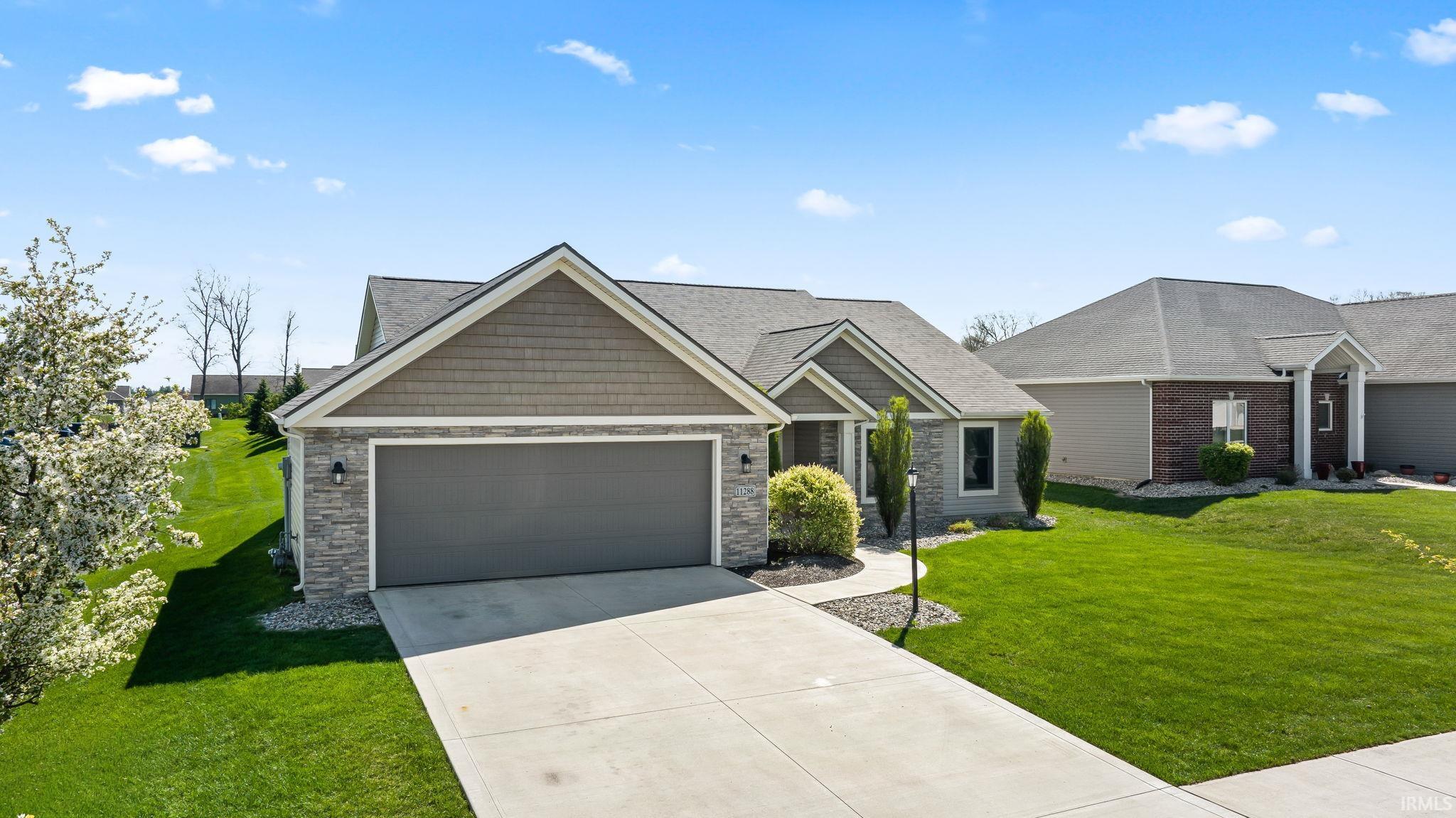 11288 Parkers Bay Drive Property Photo 1
