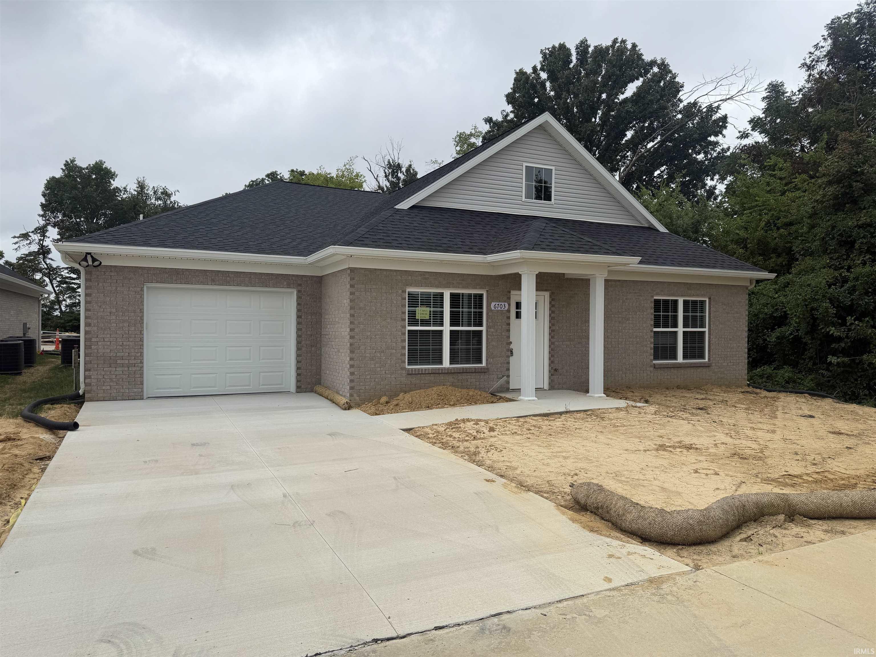 6703 Palm Drive Property Photo 1