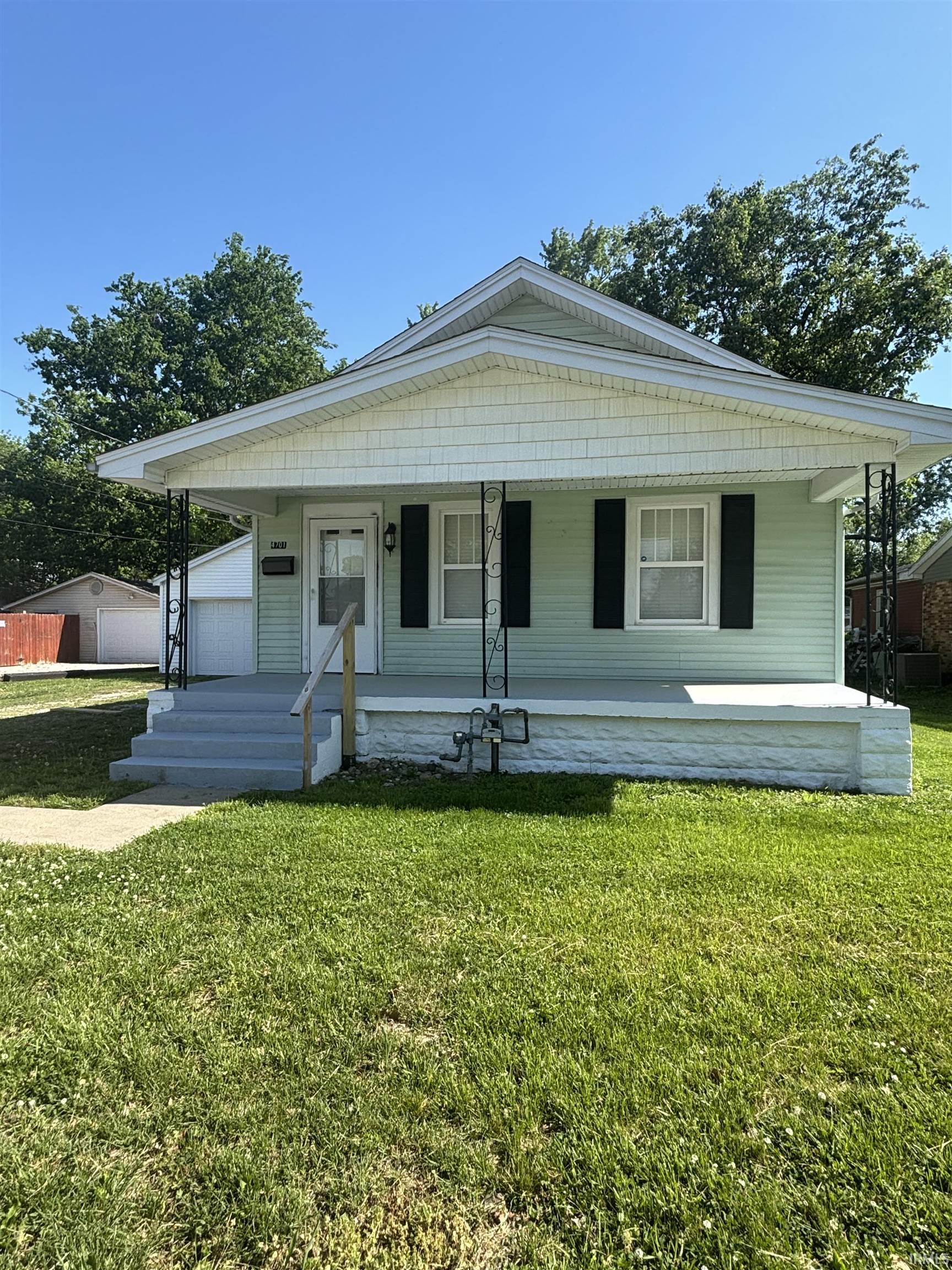 4701 Pollack Avenue Property Photo 1