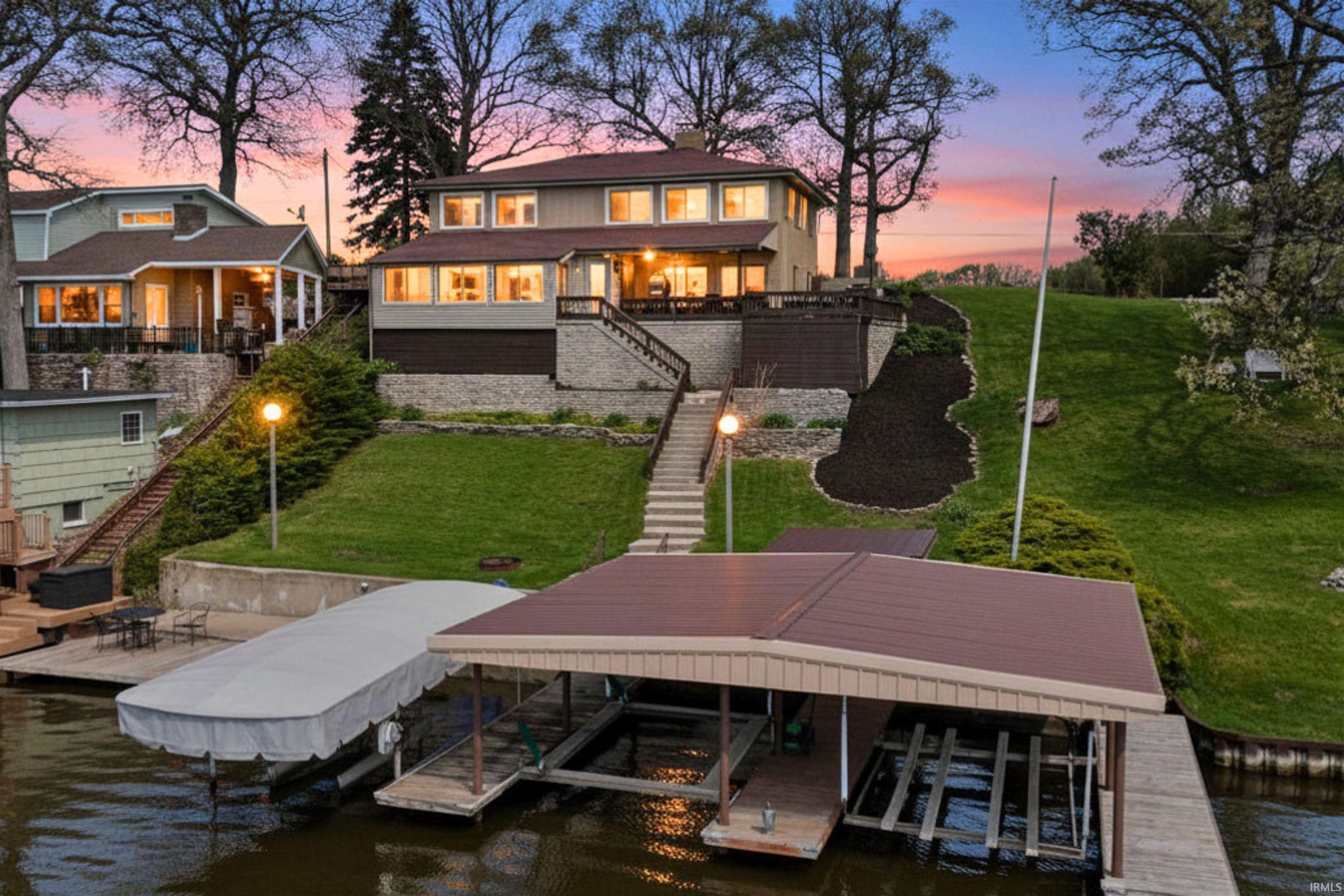 5547 N West Shafer Drive