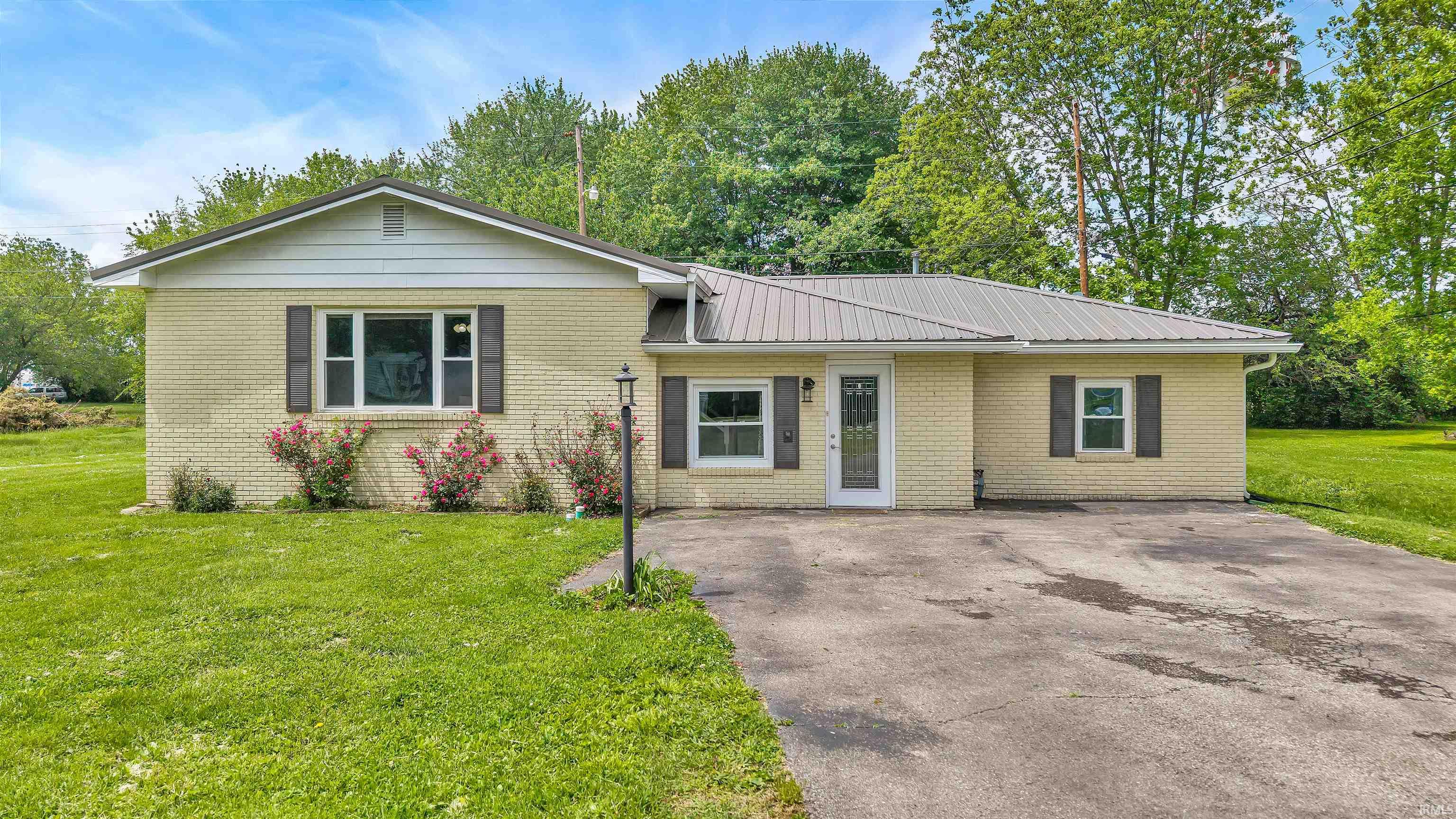 1701 Boulevard Place Property Photo 1