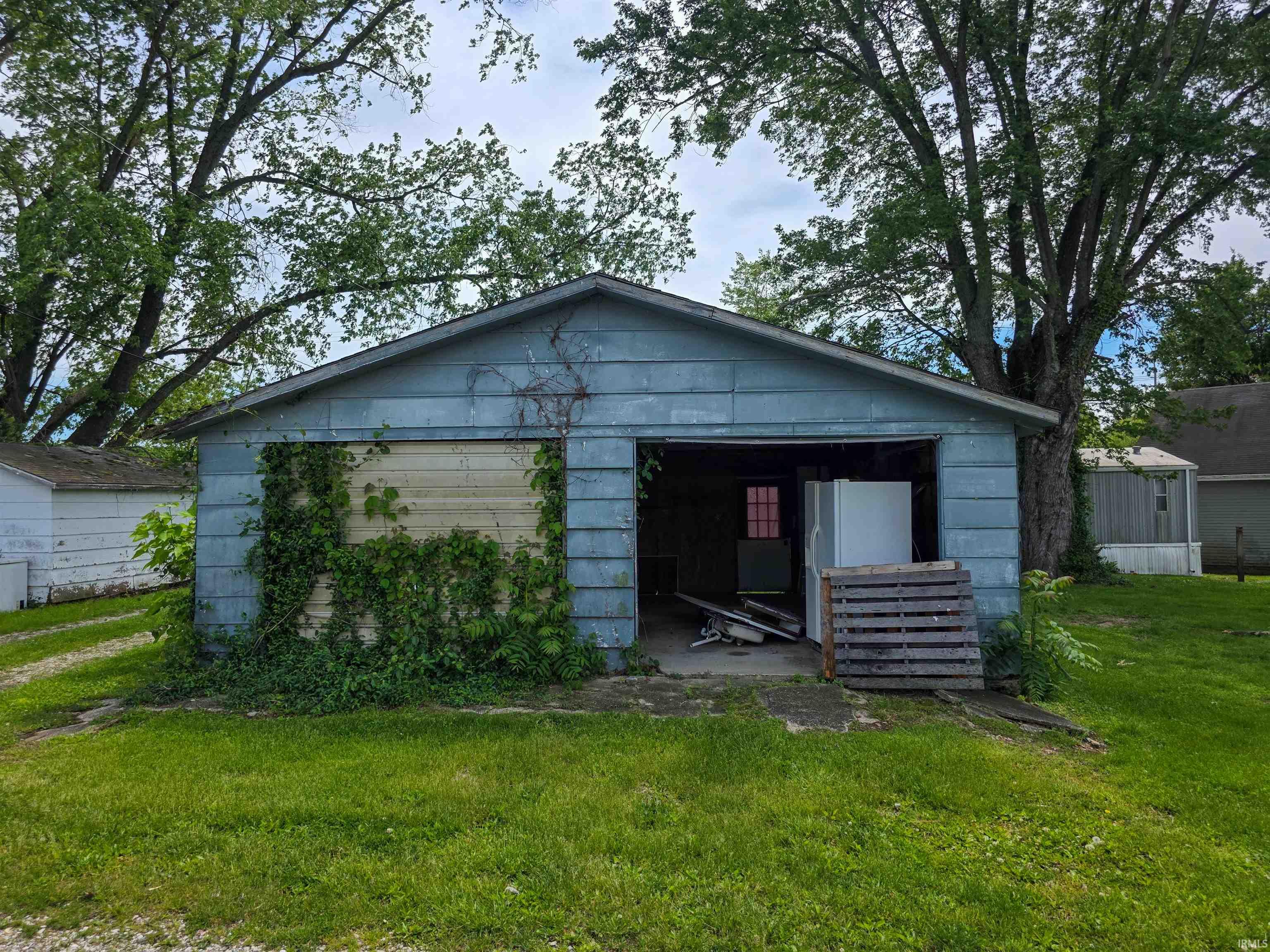 39 1/2 Nw 4th Street Property Photo 1