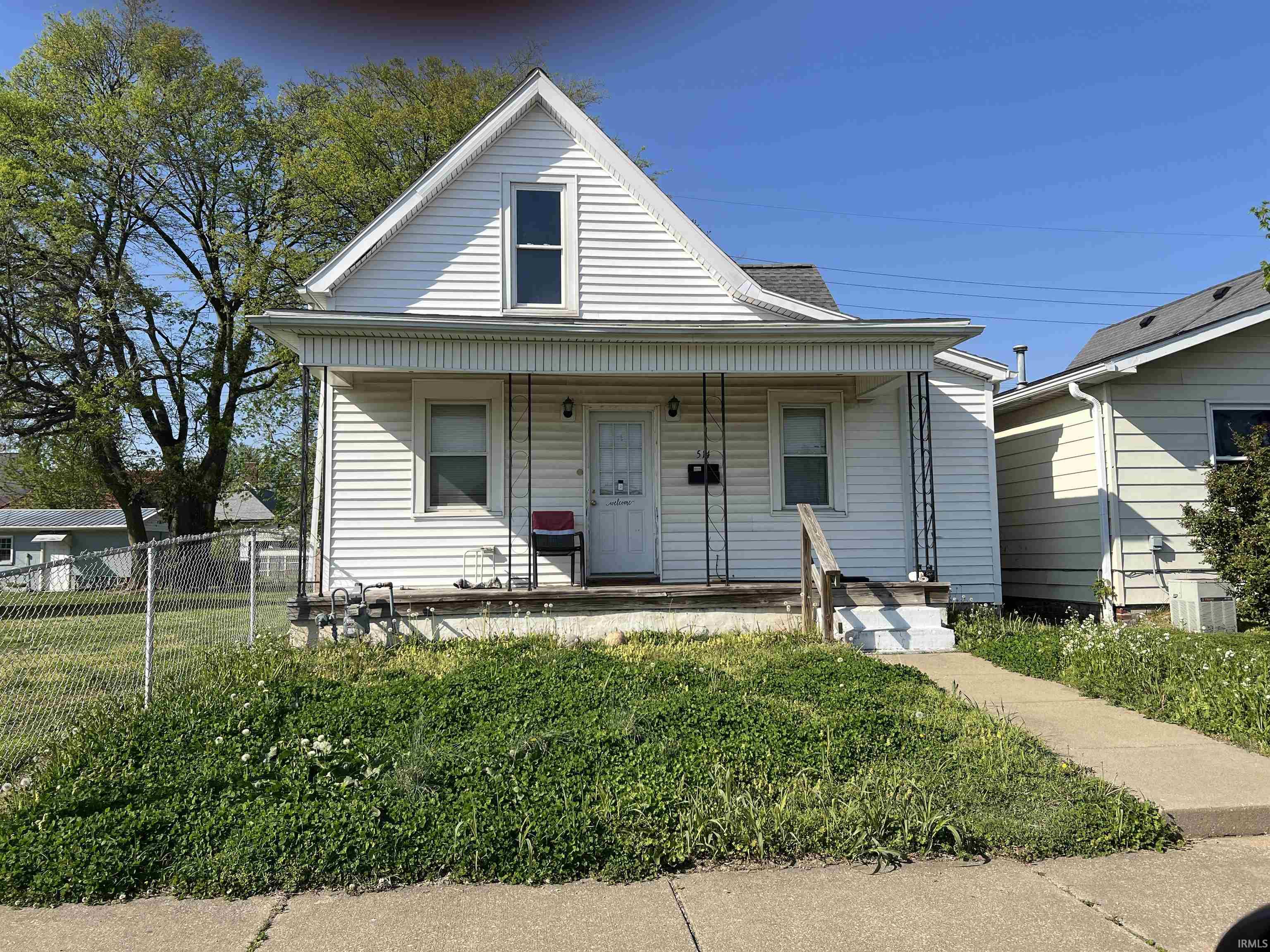 514 E Illinois Street Property Photo 1