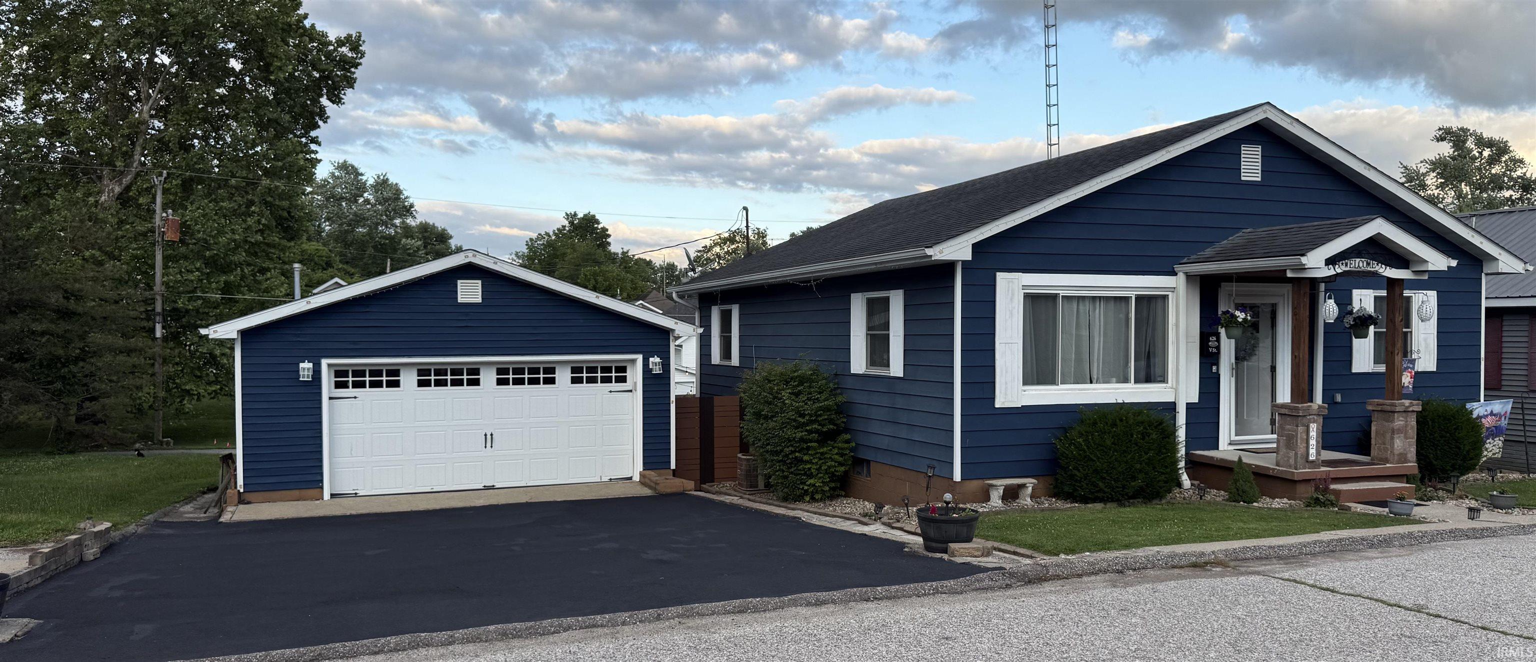 626 V Street Property Photo 1