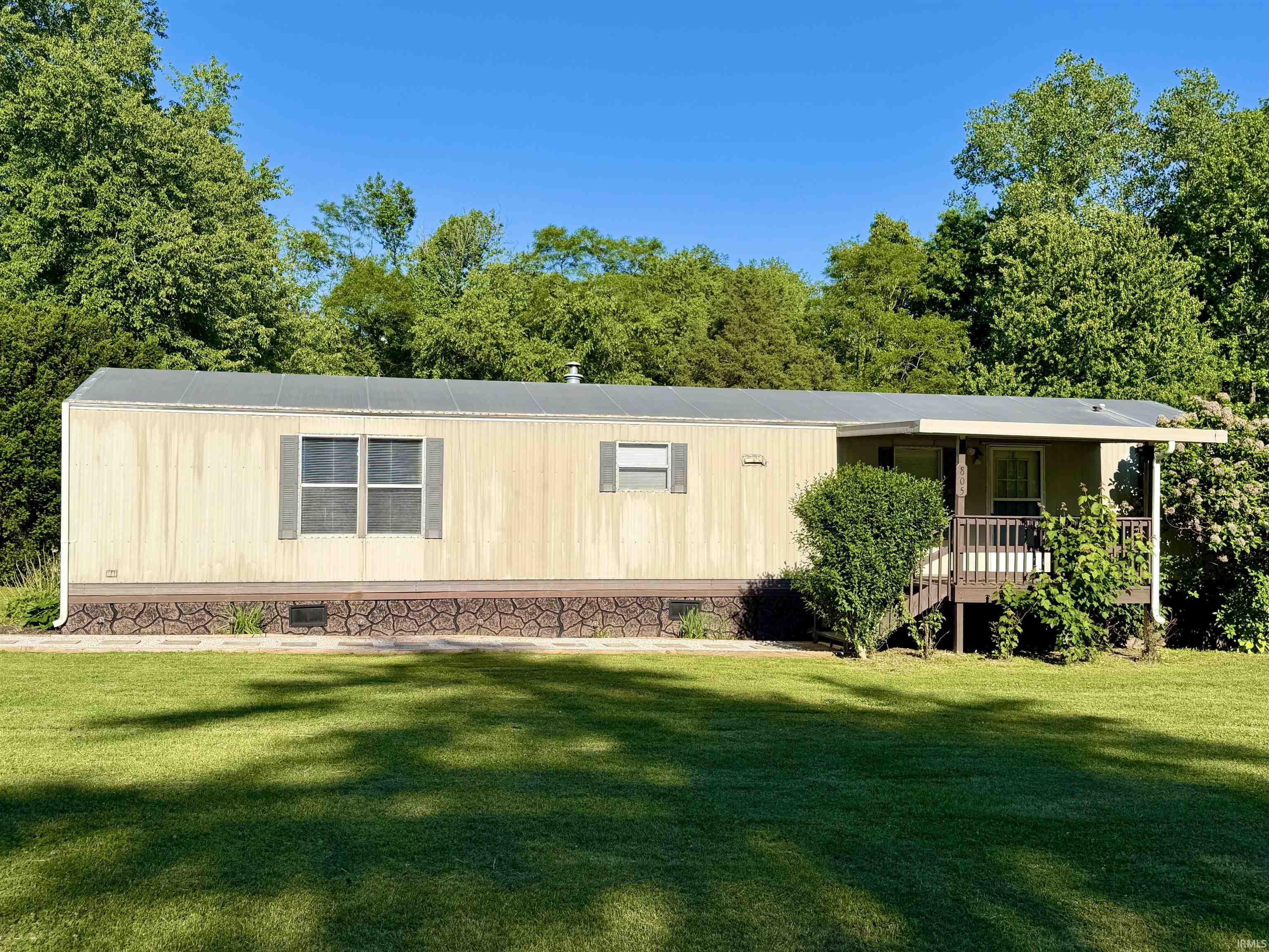 805 Park Drive Property Photo 1