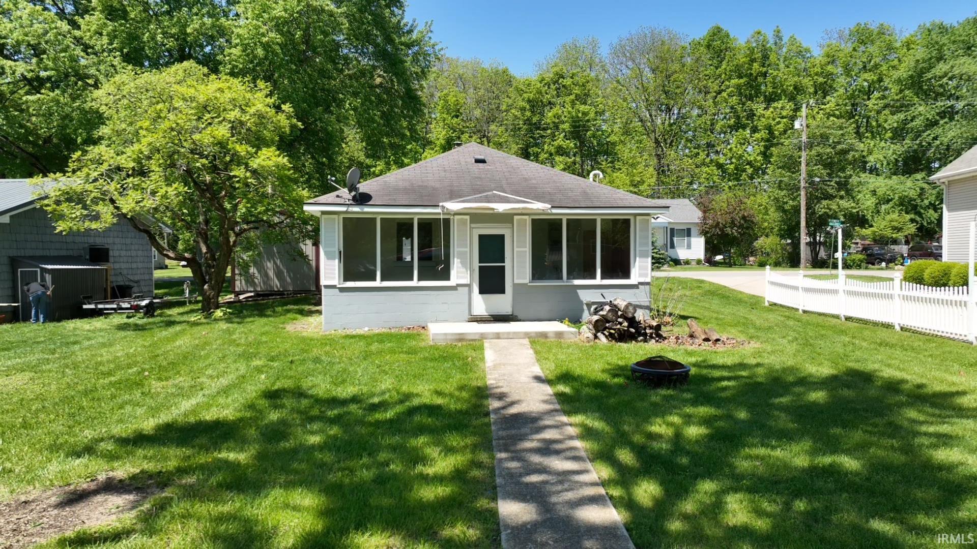 705 Bluewater Drive Property Photo 1