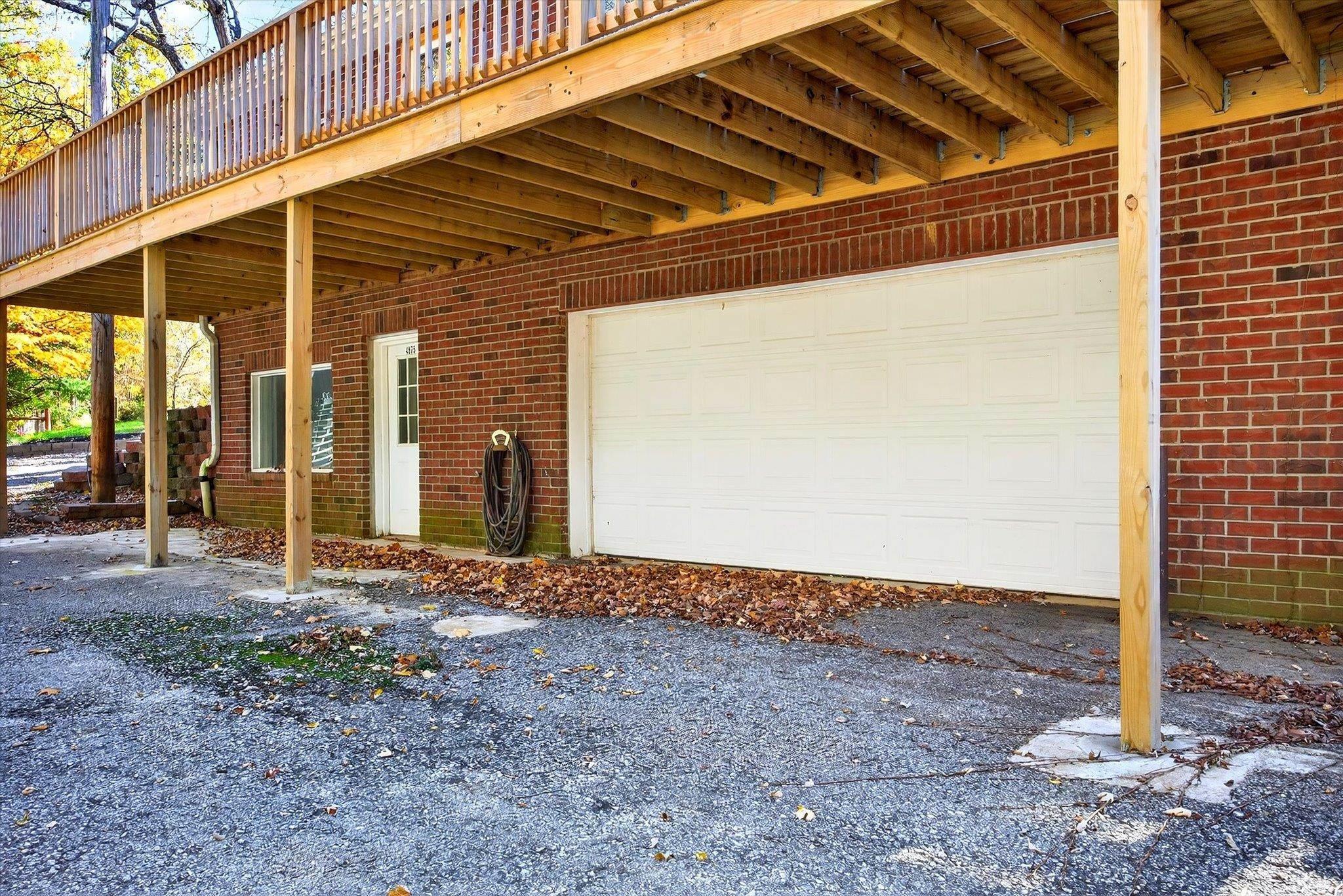 4975 E 46 Property Photo 32