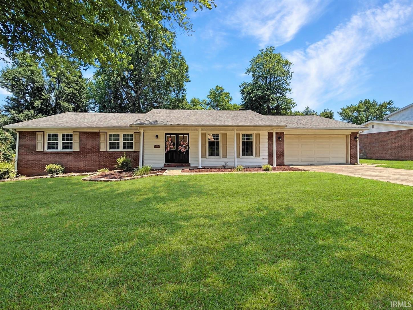 5200 Kenwood Drive Property Photo 1