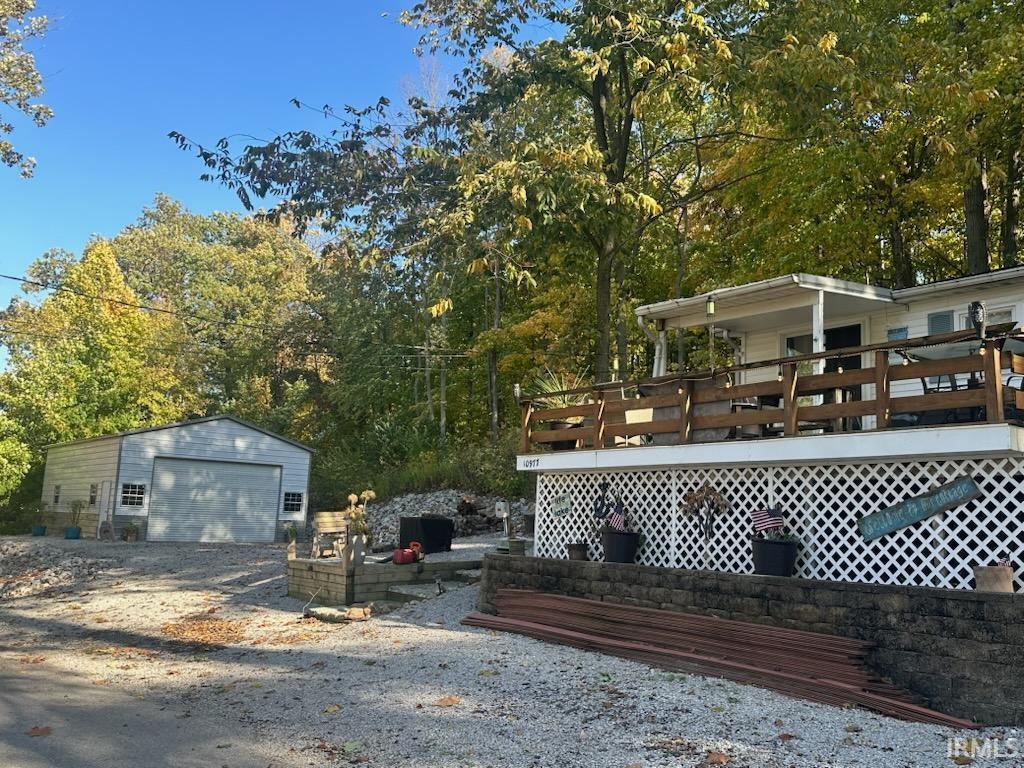 10977 N Lower Lakeshore Drive Property Photo 1