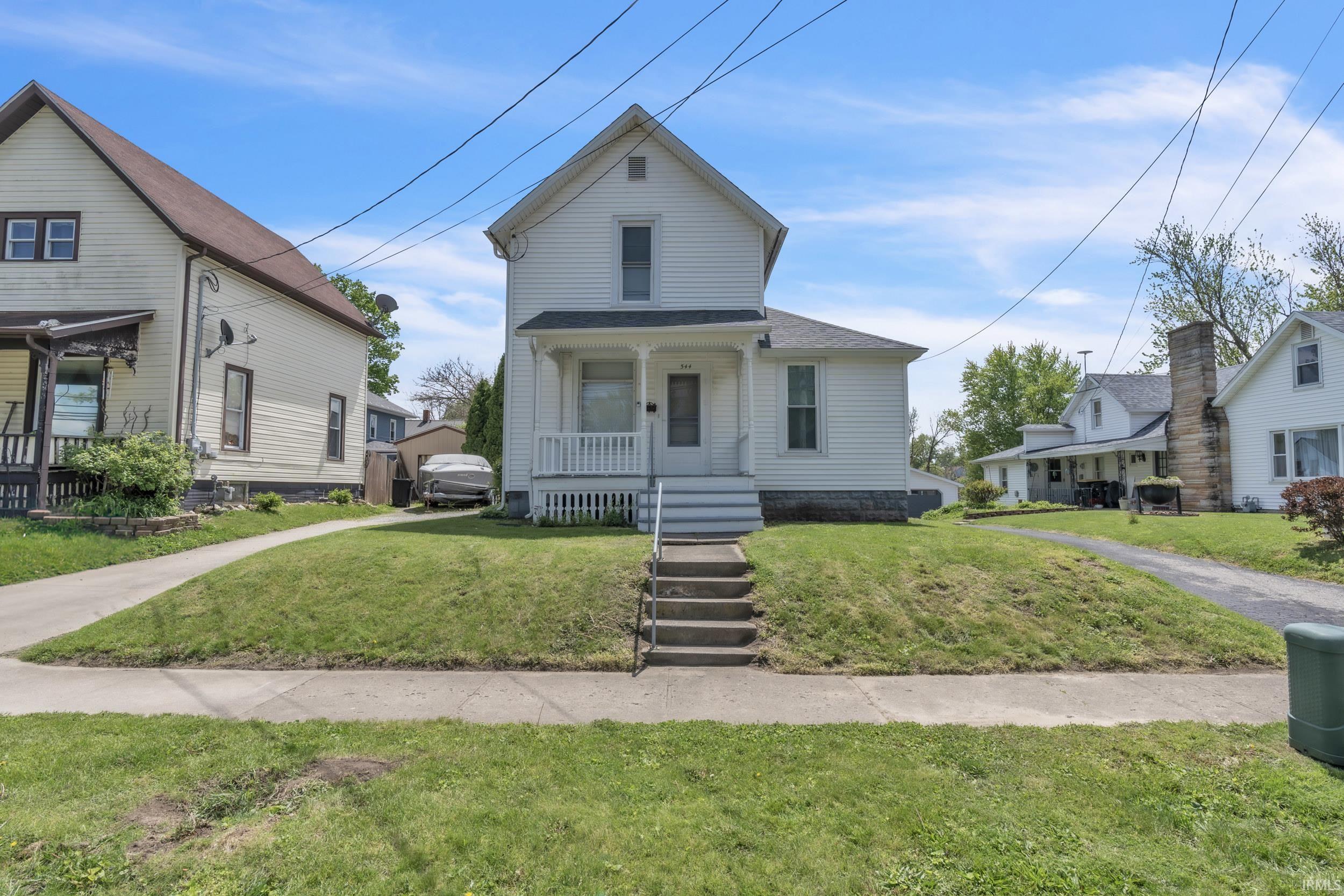 544 Dowling Street Property Photo 1
