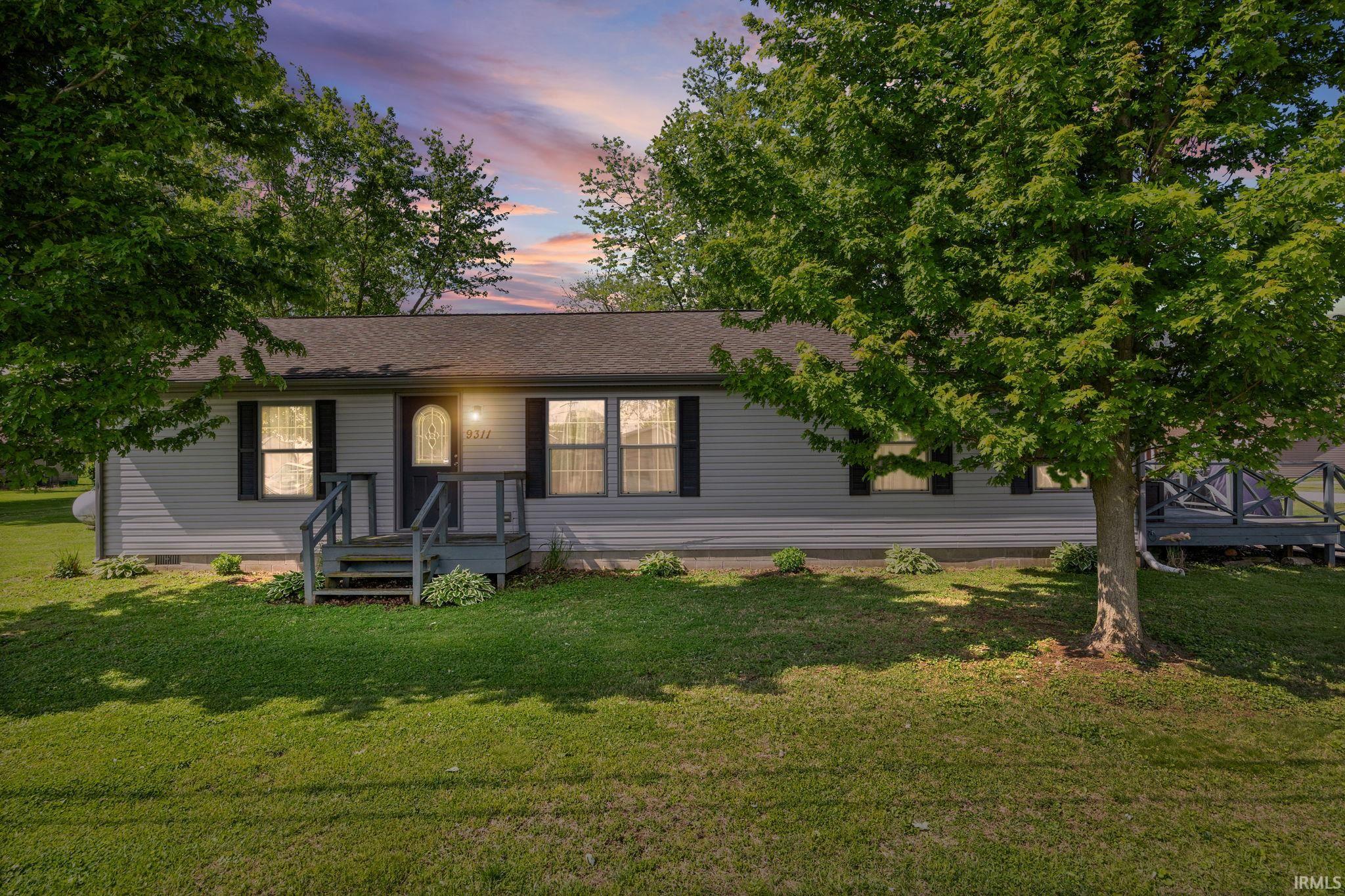 9311 White Street Property Photo 1