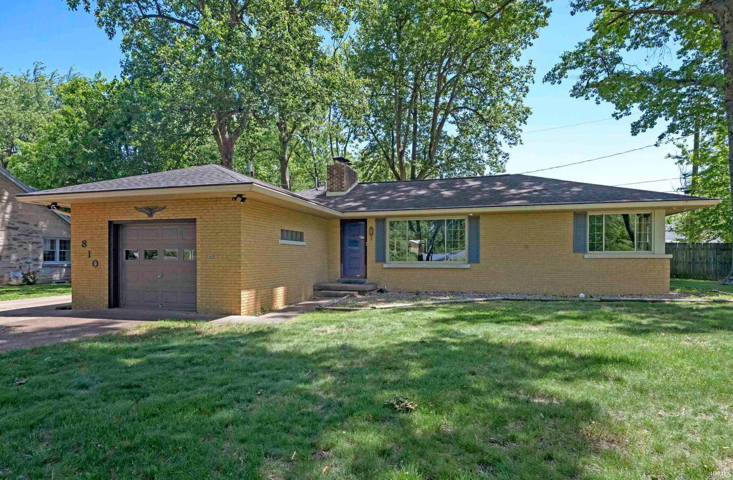 810 Plaza Drive Property Photo 1