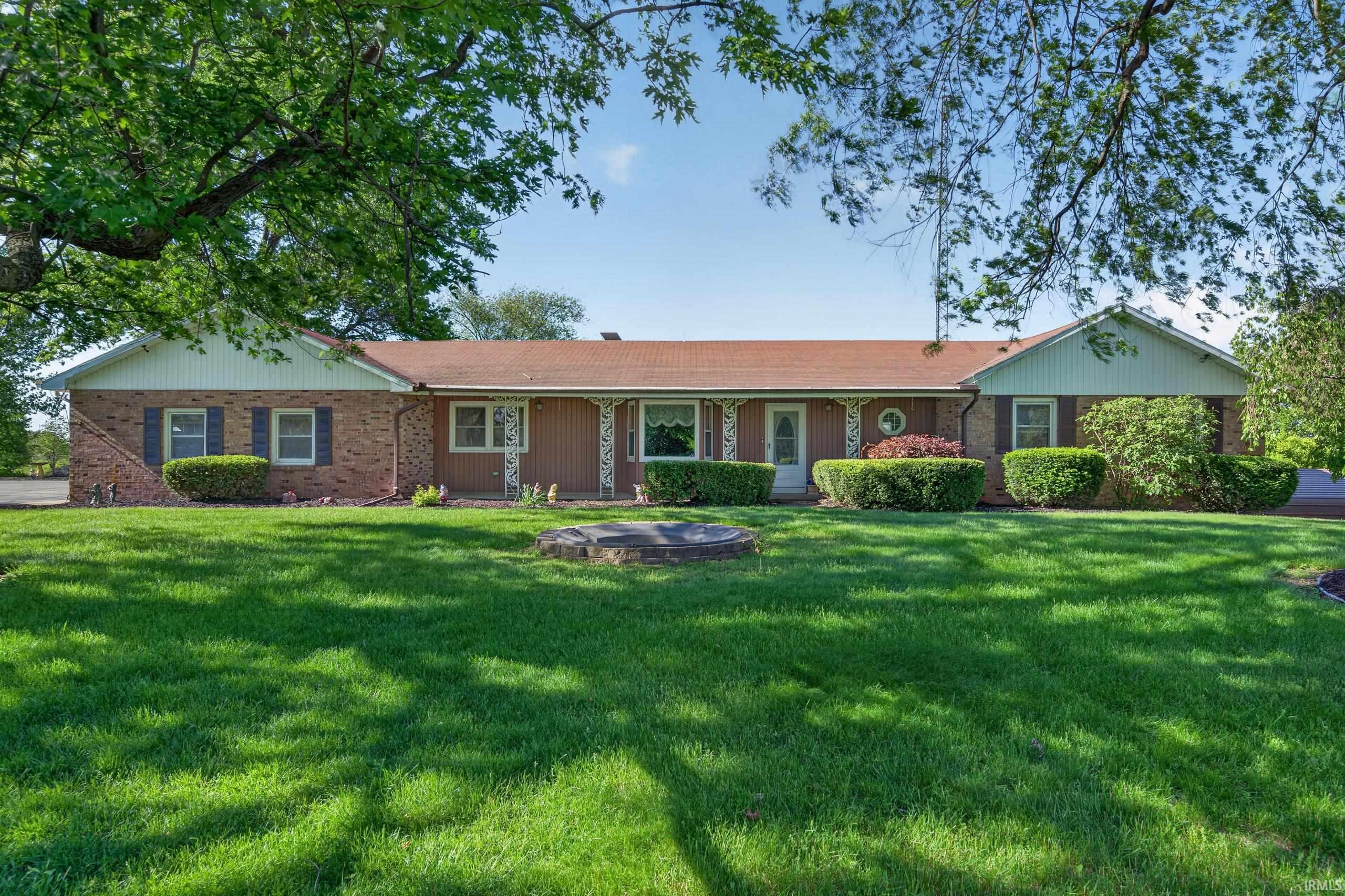 2690 N Us Highway 35 Property Photo 1