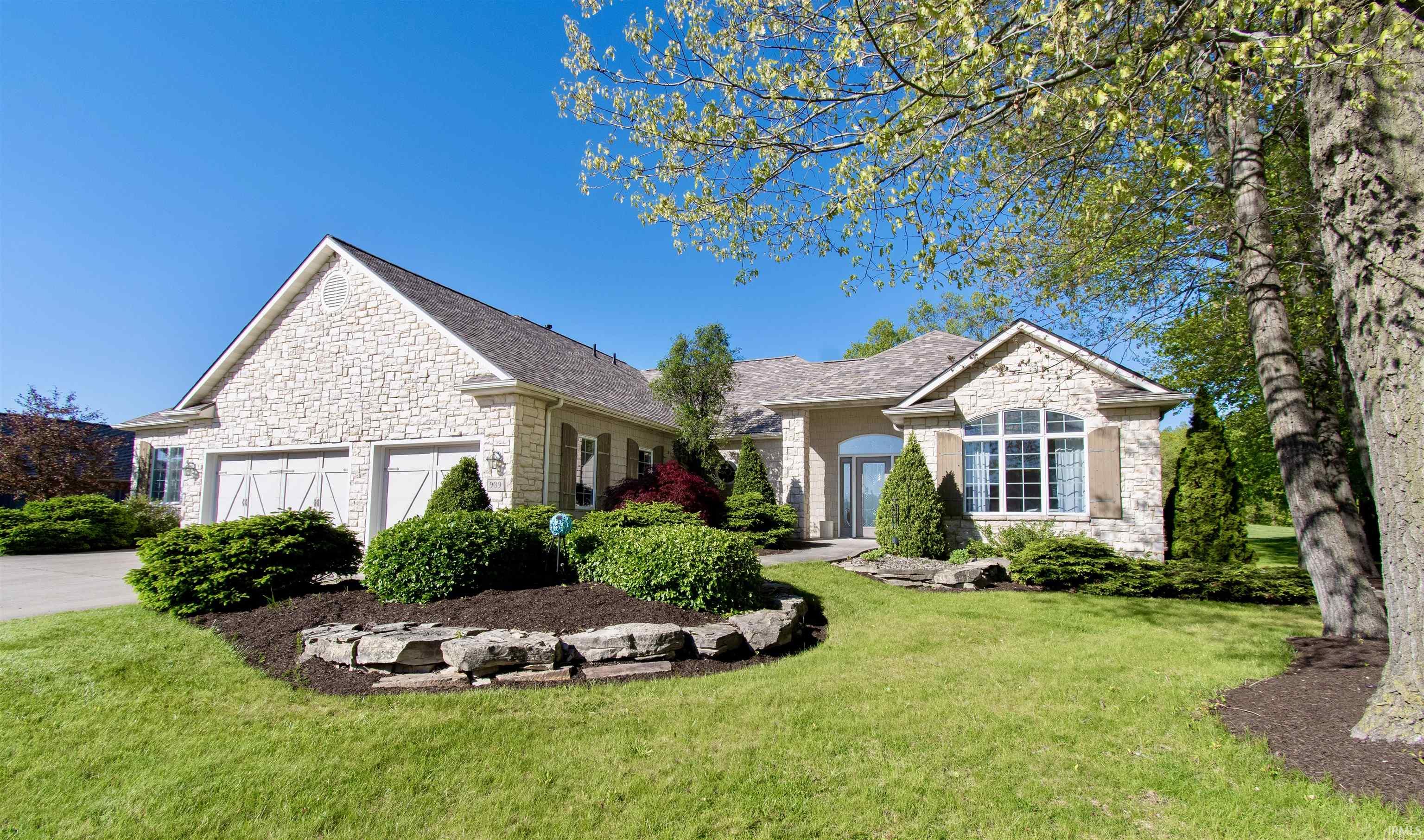 909 Eagle Trace