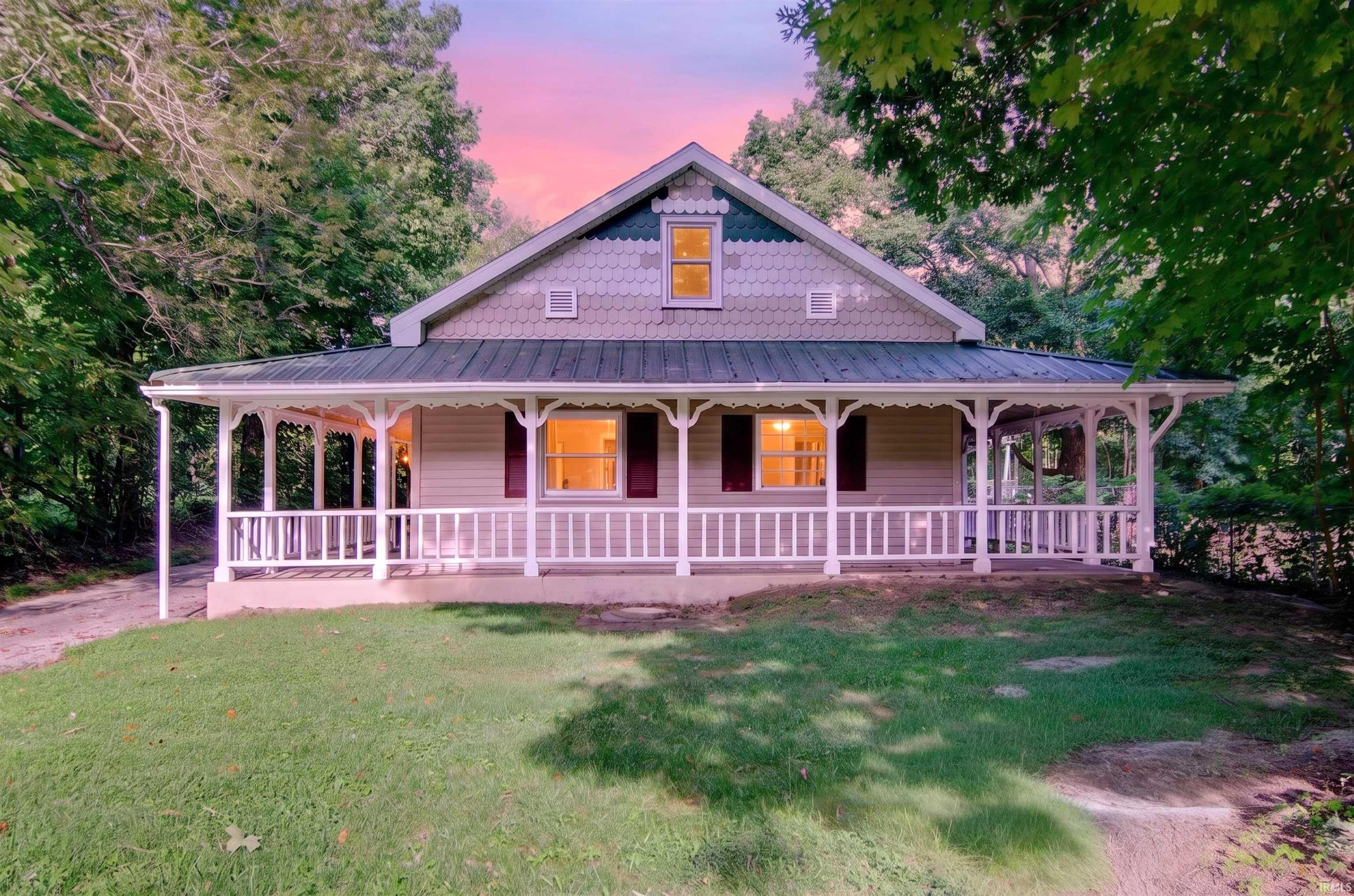 61980 Mayflower Road Property Photo 1