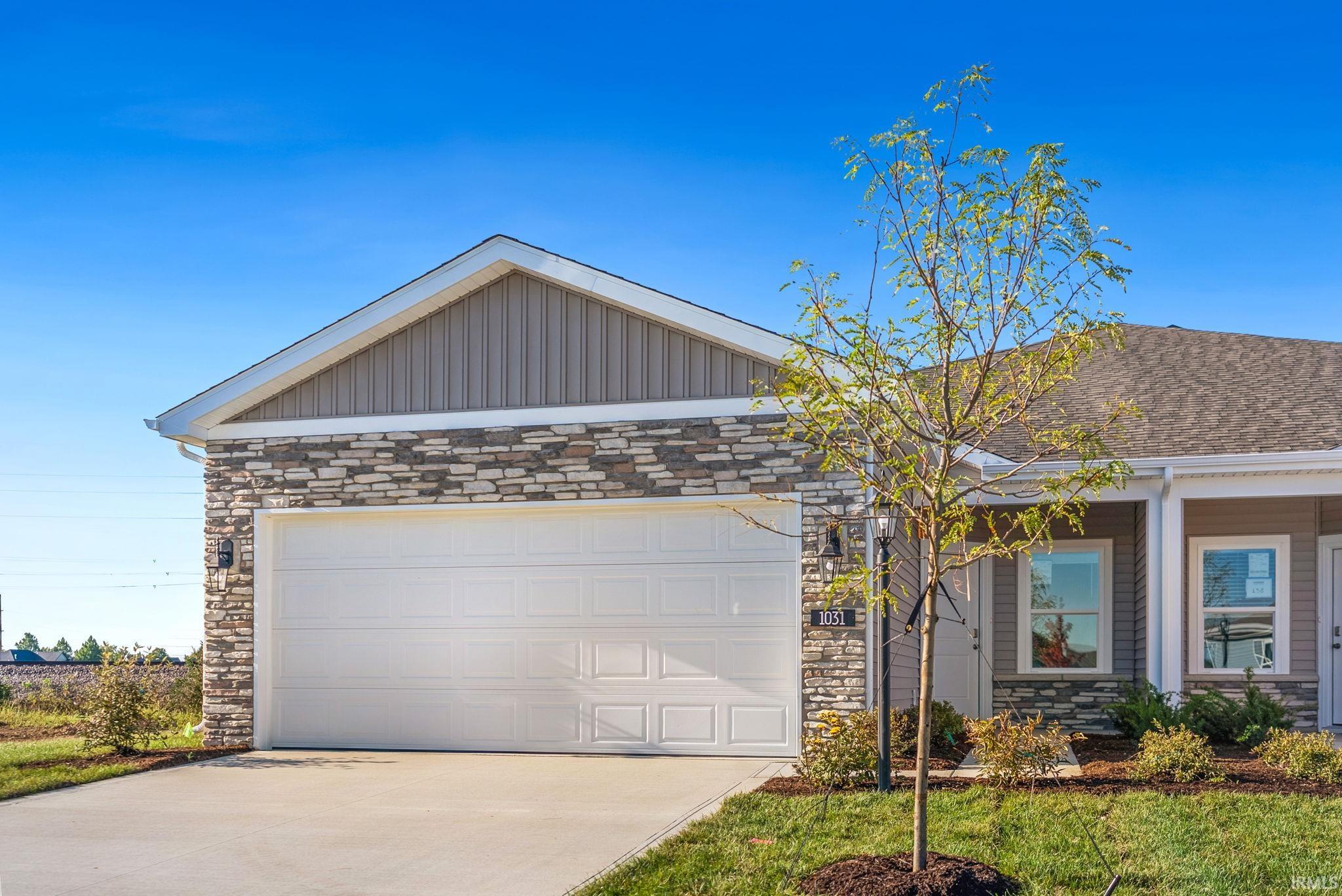 1031 Butler Lake Court Property Photo 1