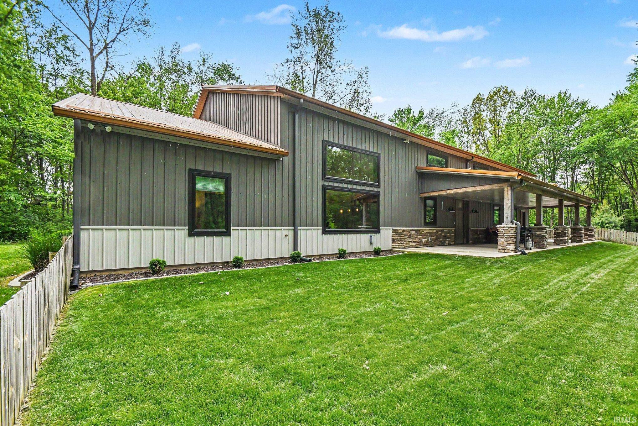 21095 Kern Road Property Photo 1
