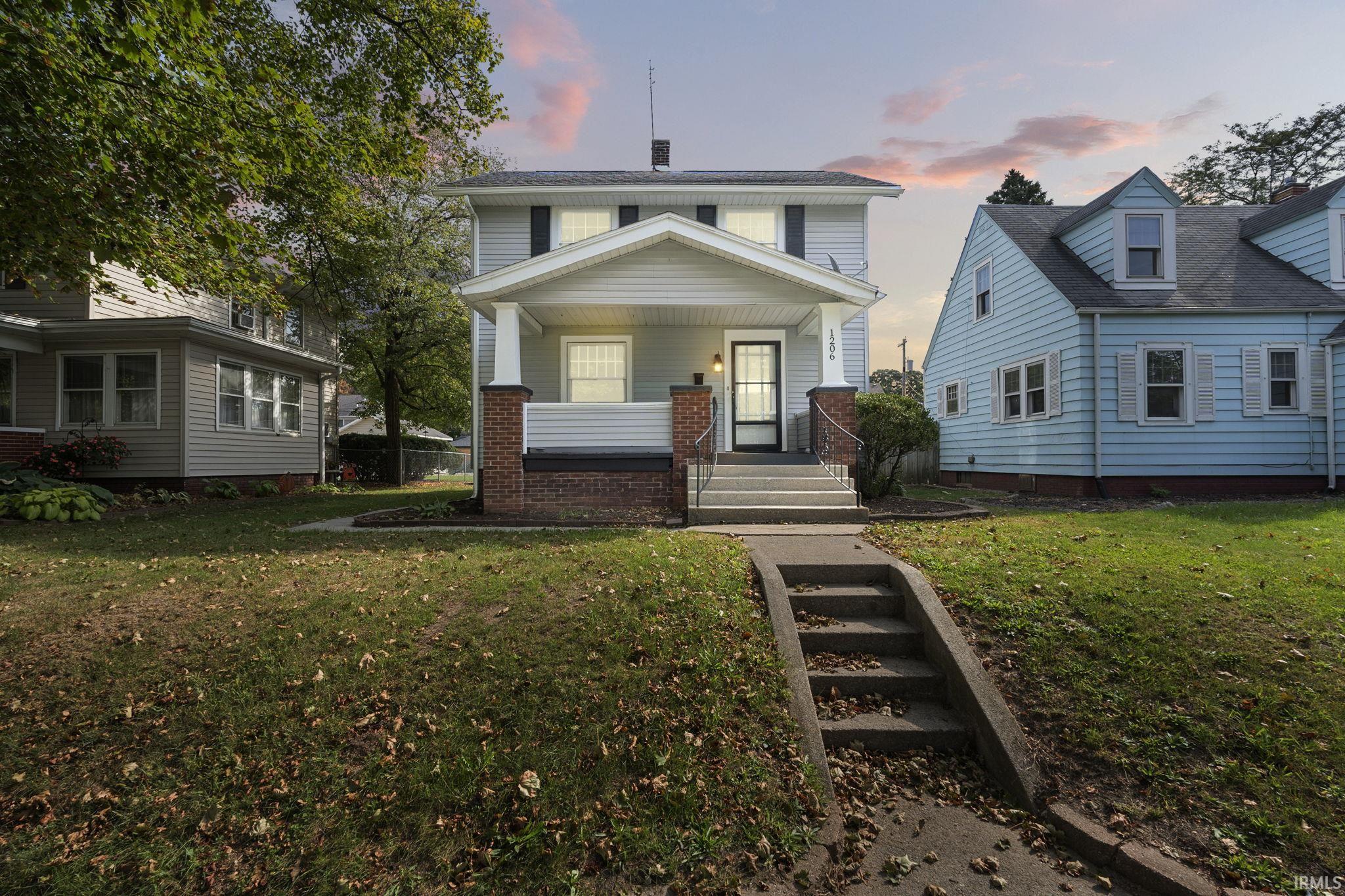 1206 N Anthony Boulevard