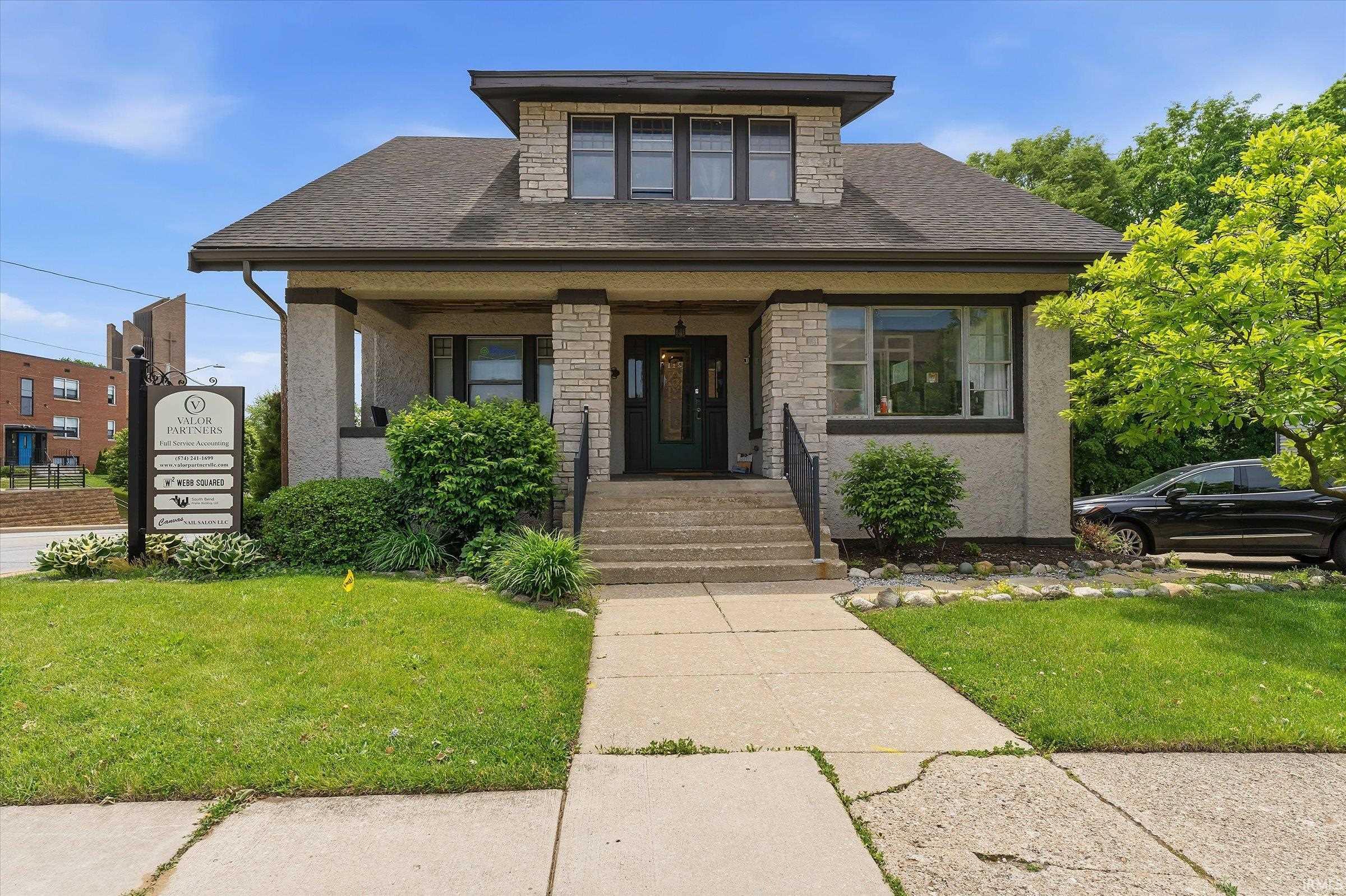 1028 E Colfax Avenue Property Photo 1