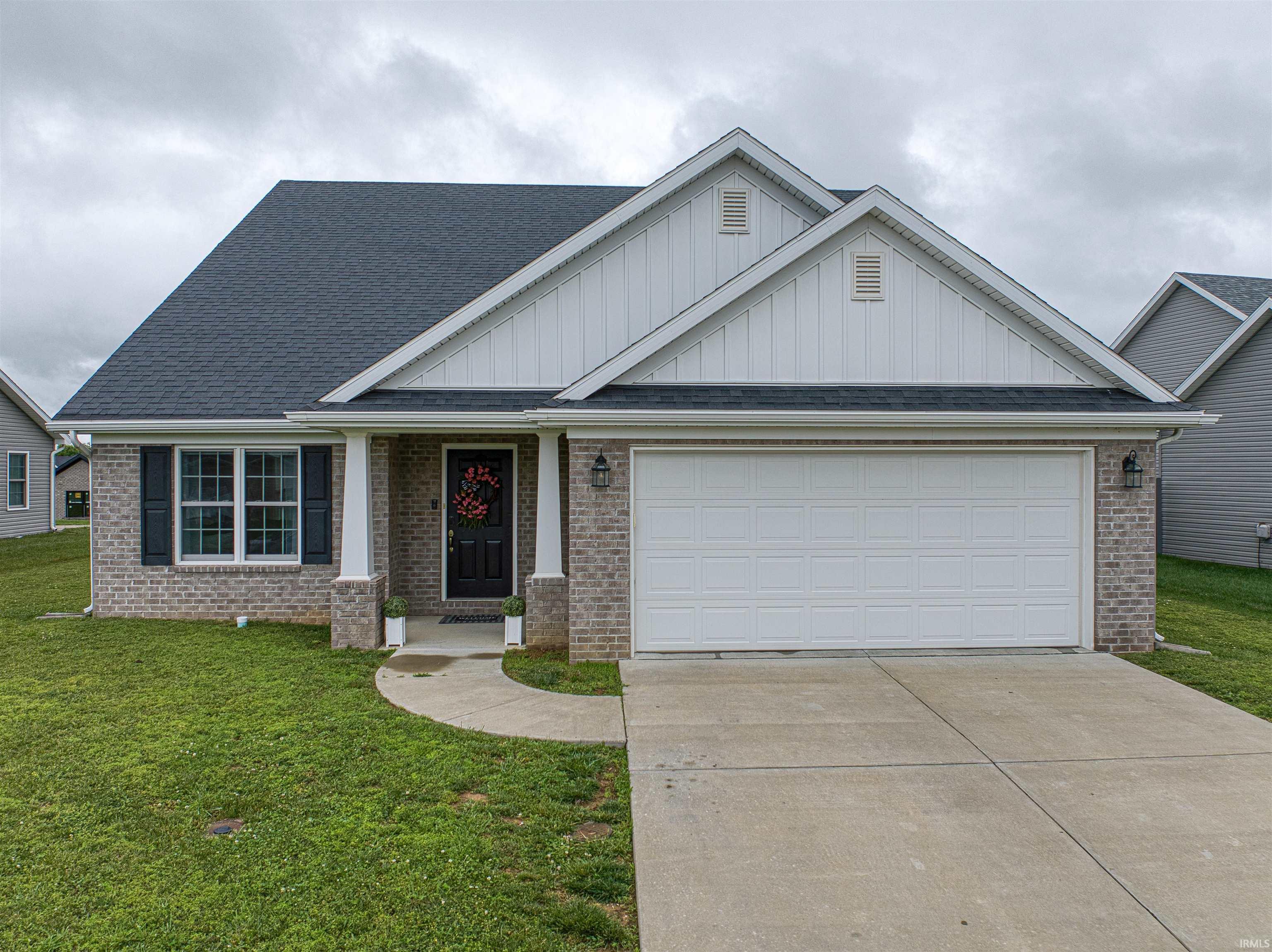 8150 Edenton Drive Property Photo 1