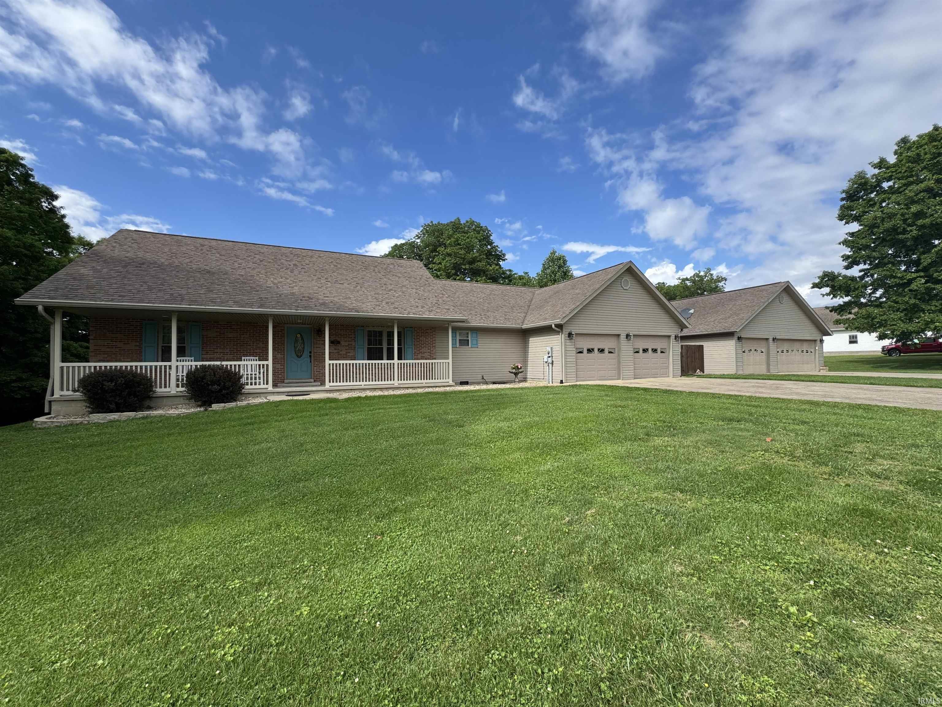 230 New Sandpit Acres Property Photo 1