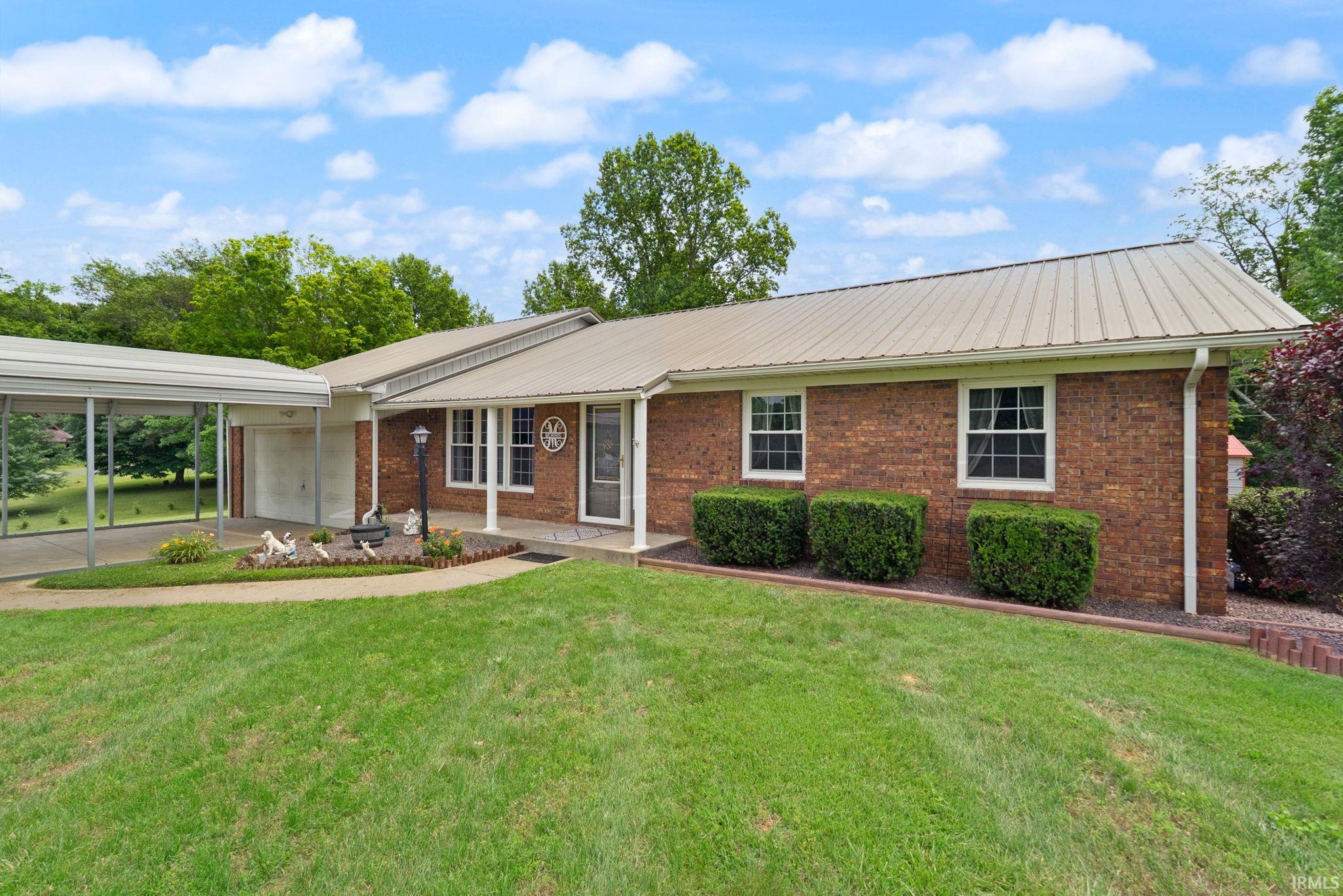 1104 34th Street Property Photo 1