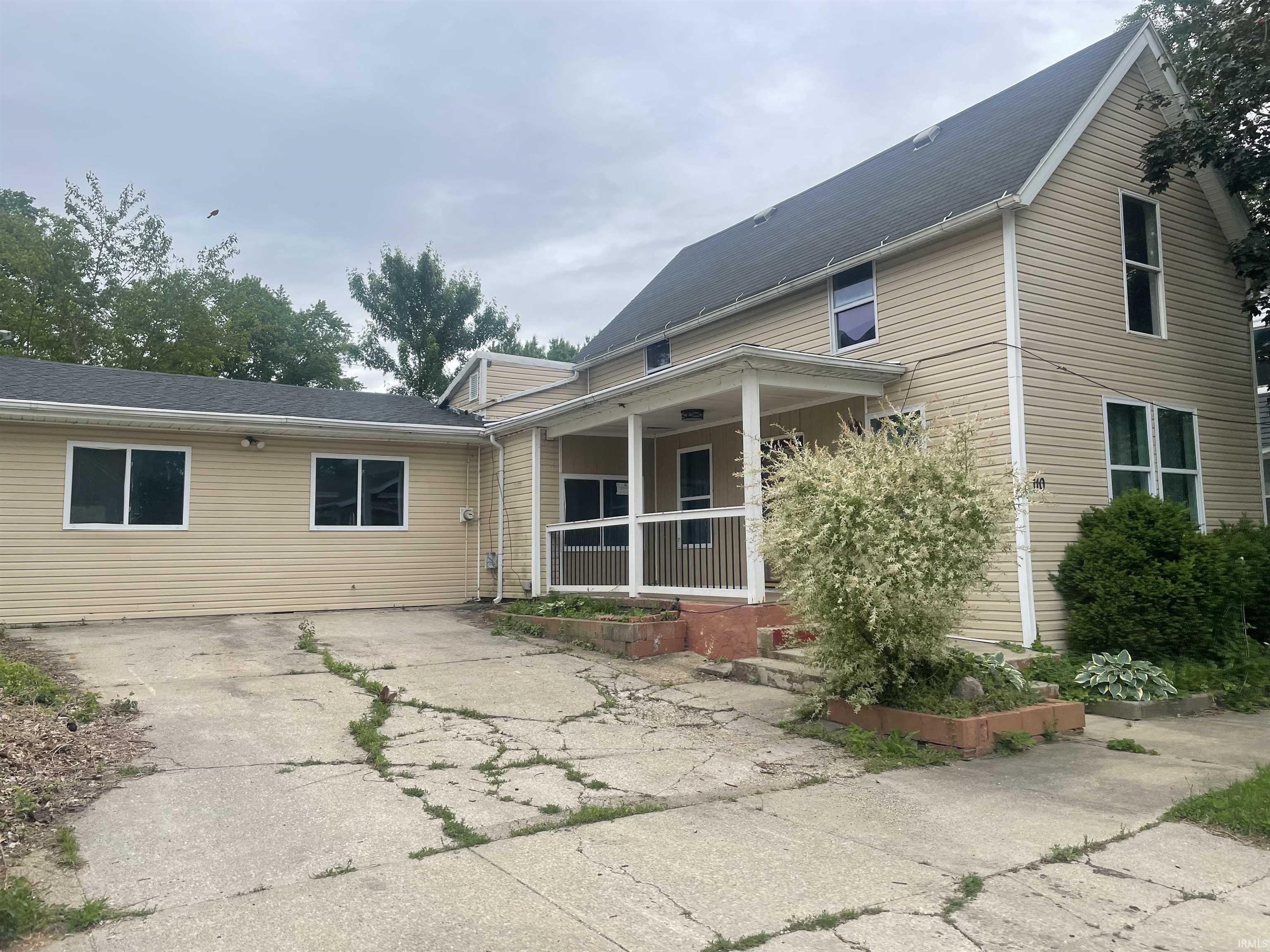 110 15th Street Property Photo 1
