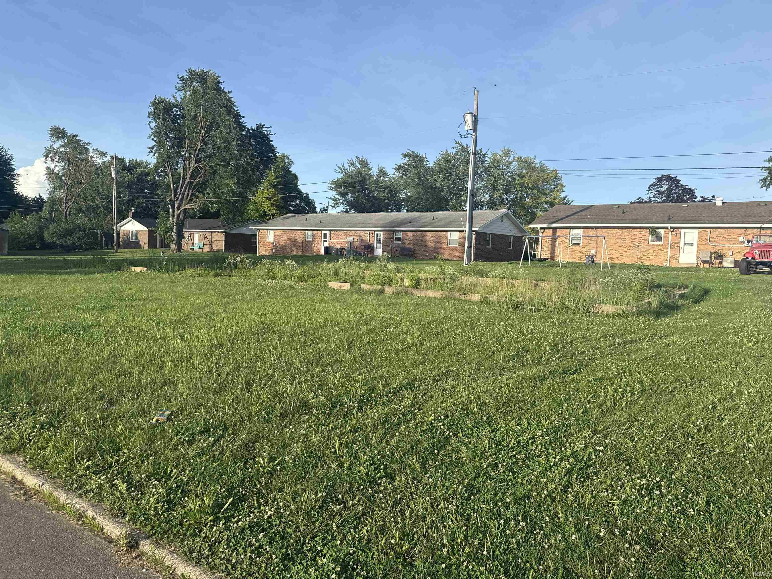 1828 Westwood Drive Property Photo 1