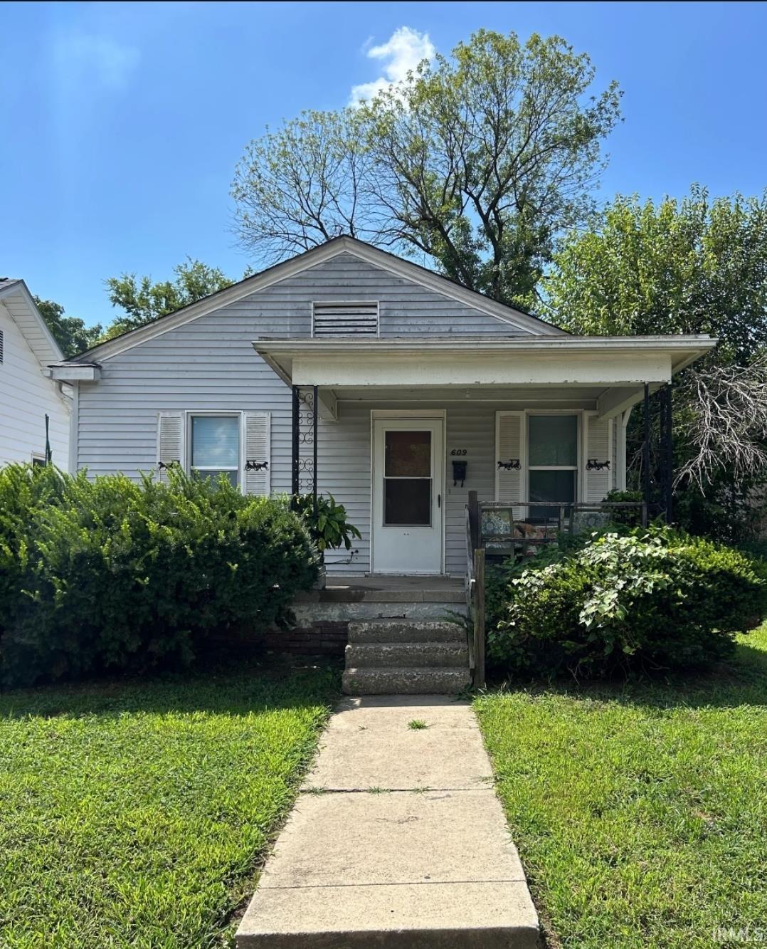 609 COVERT Avenue