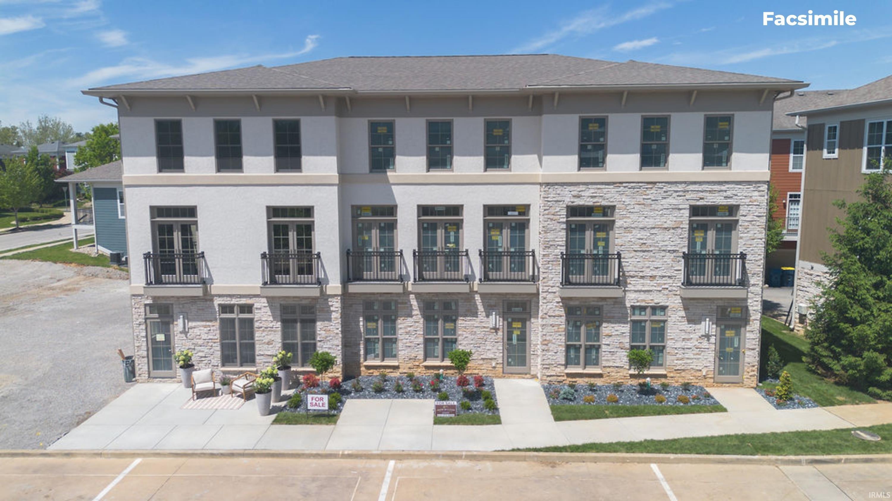 1560 S Piazza Drive Property Photo 1