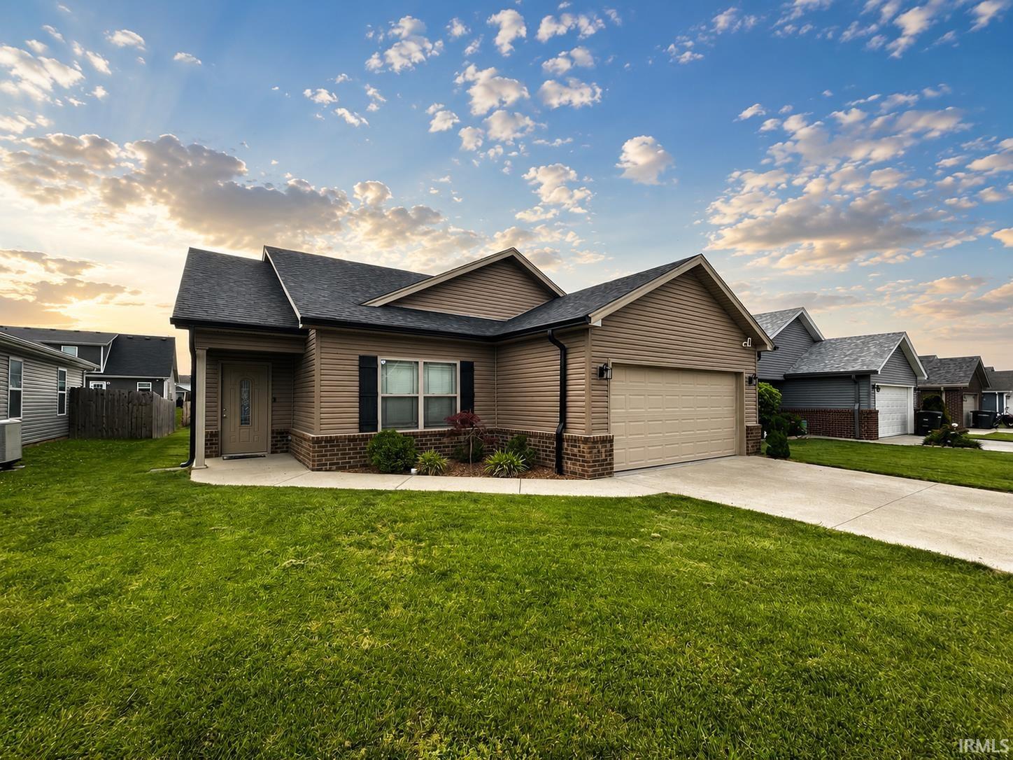 8018 Kismet Drive Property Photo 1