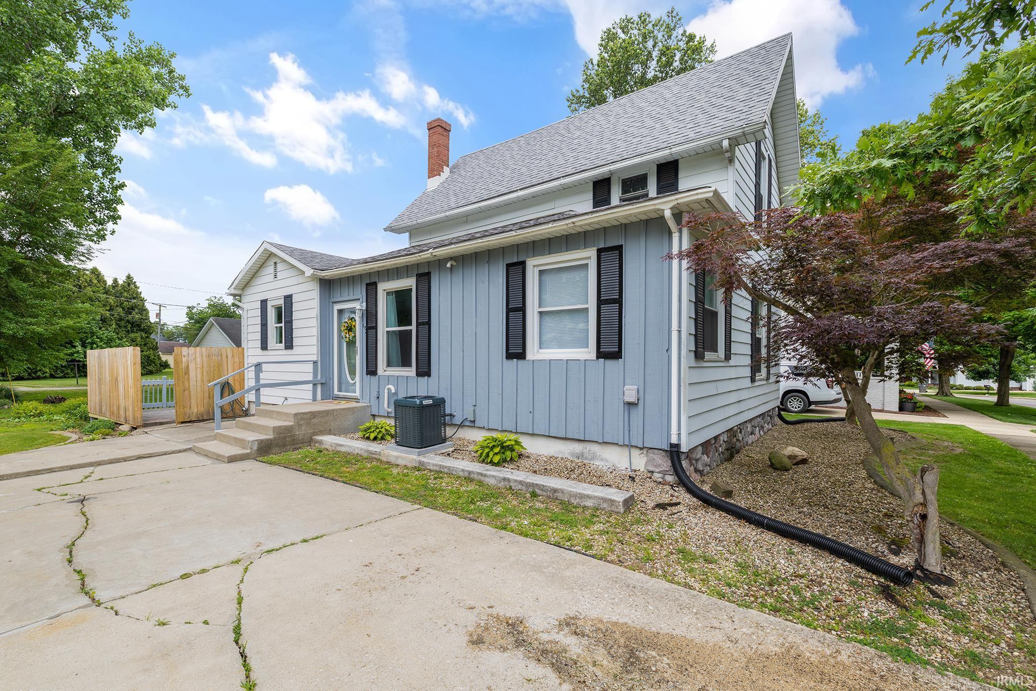 109 E Wabash Avenue