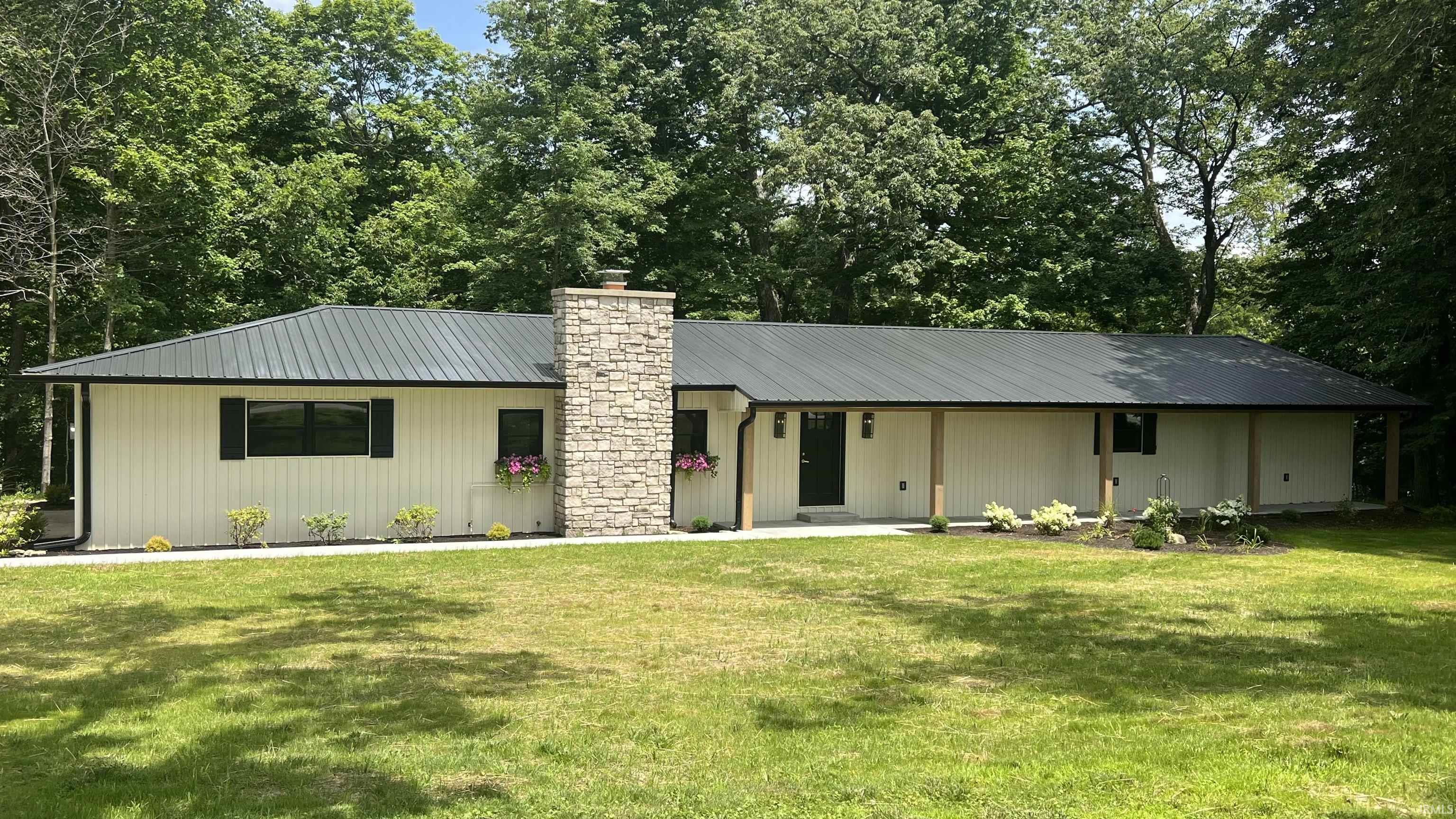 3500 S Burlington Drive Property Photo 1