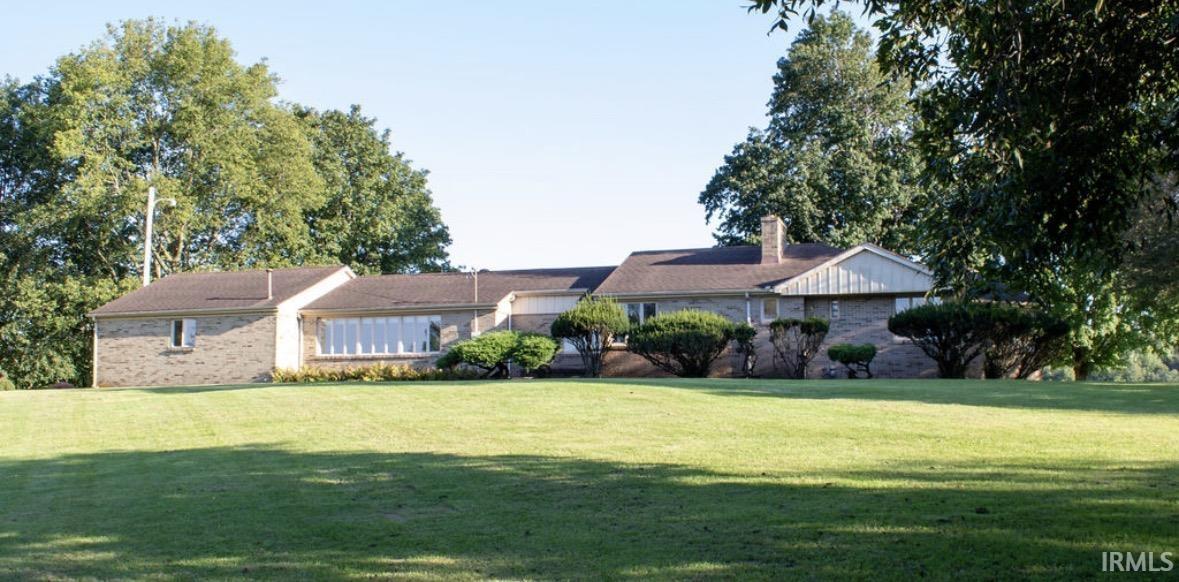 295 W Riverside Drive Property Photo 1