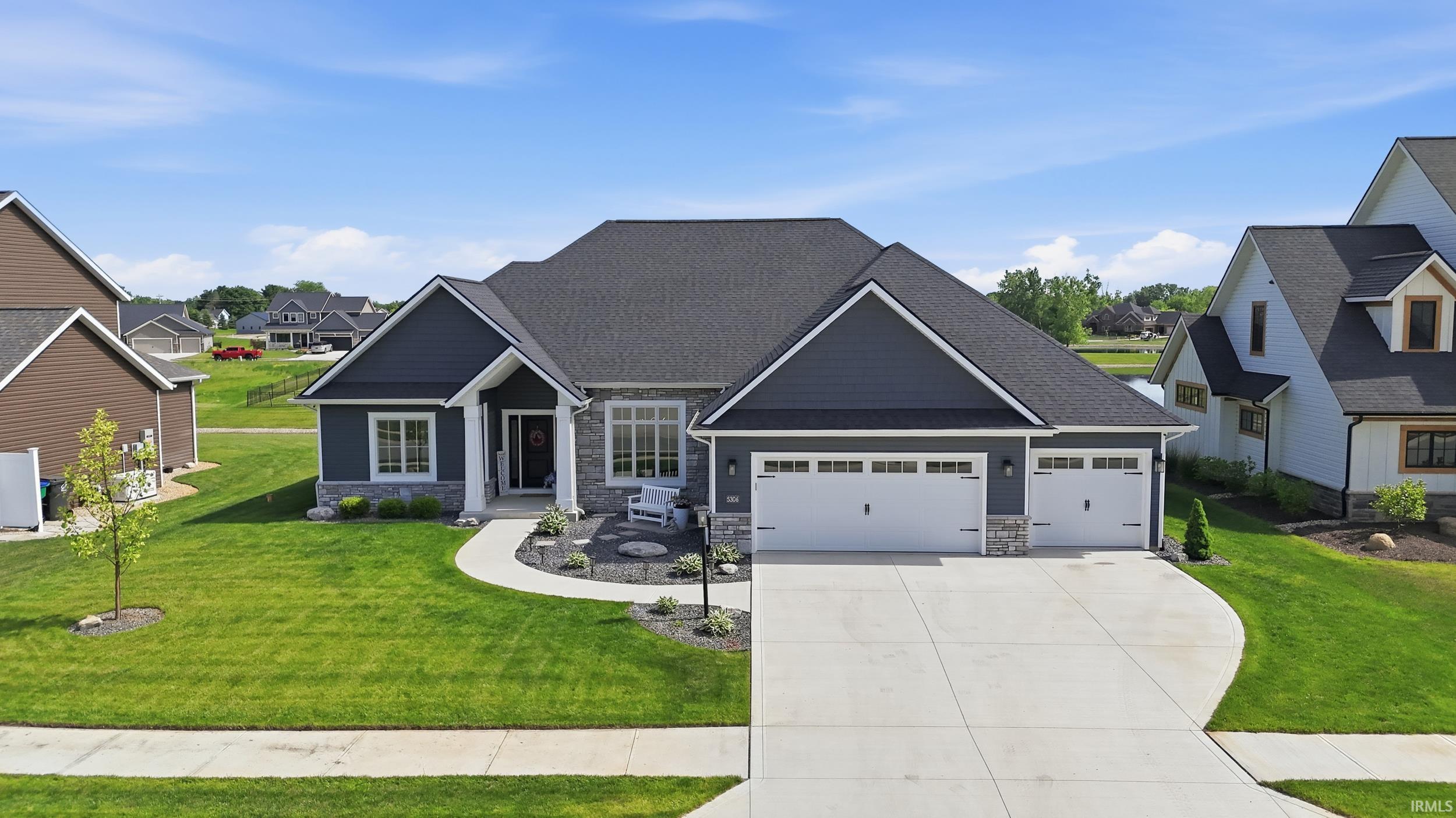 5306 Greyson Heights Drive Property Photo 1