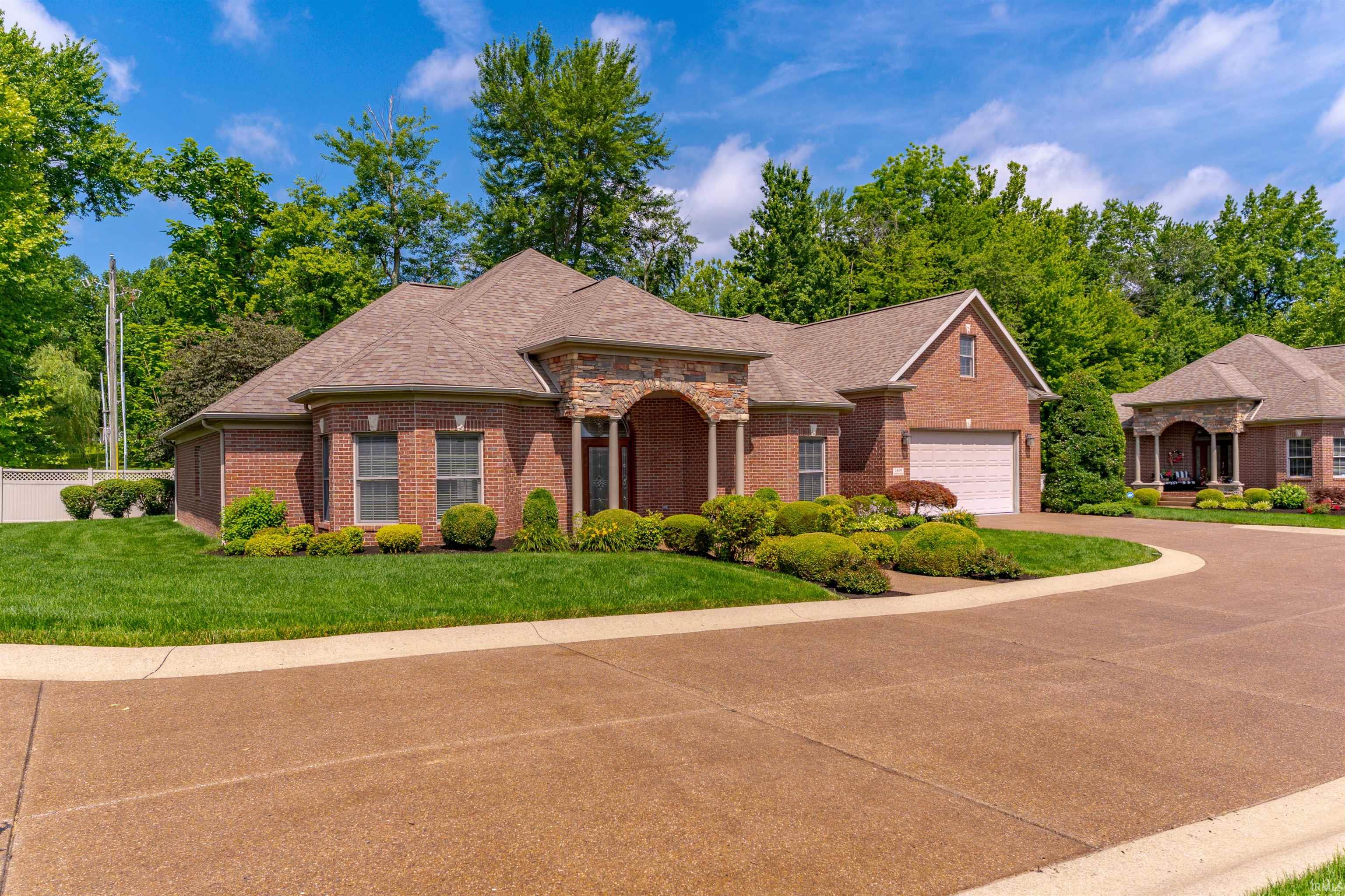 1469 Woodfield Drive Property Photo 1