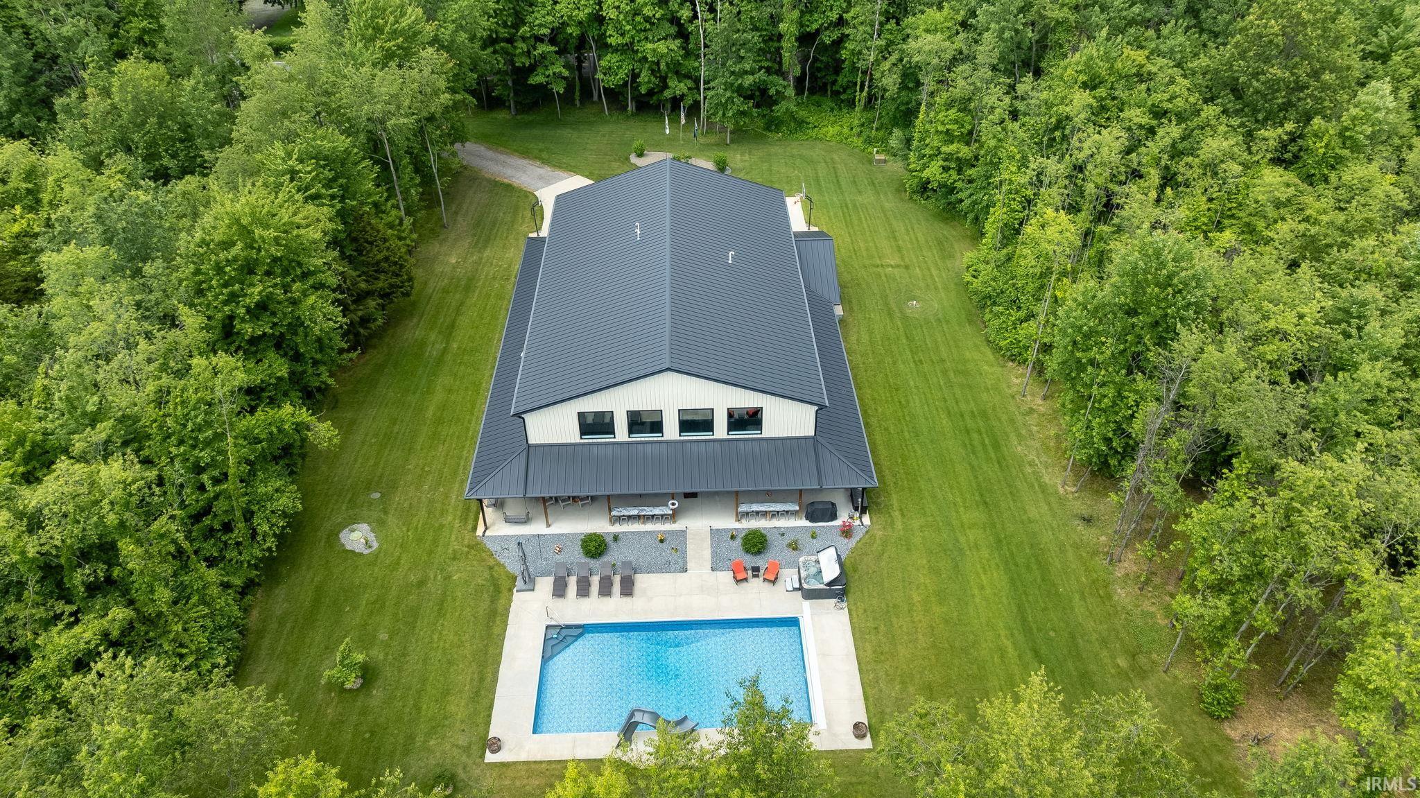10810 Douglas Rd Property Photo 1