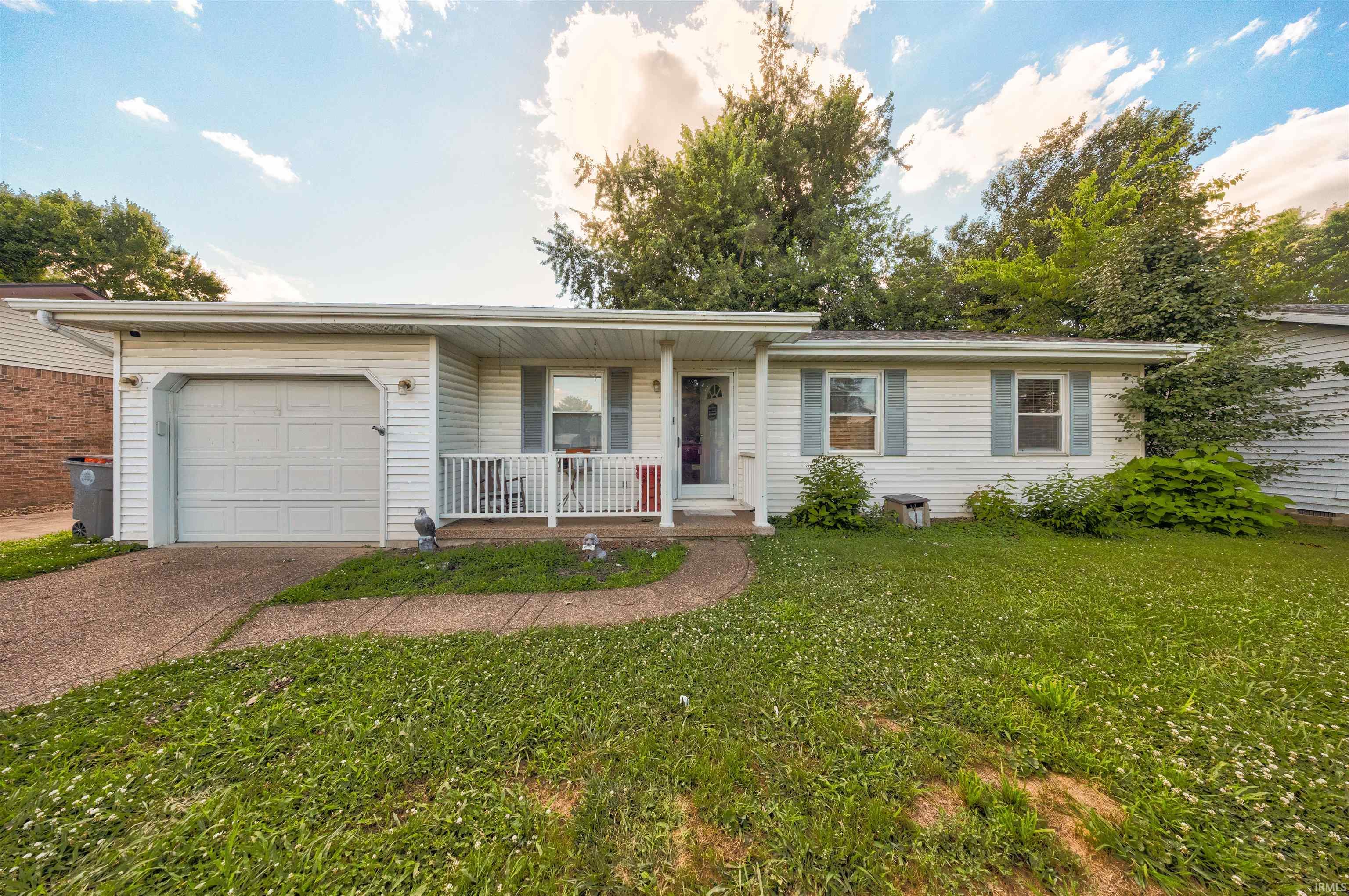 2910 Squire Lane Property Photo 1