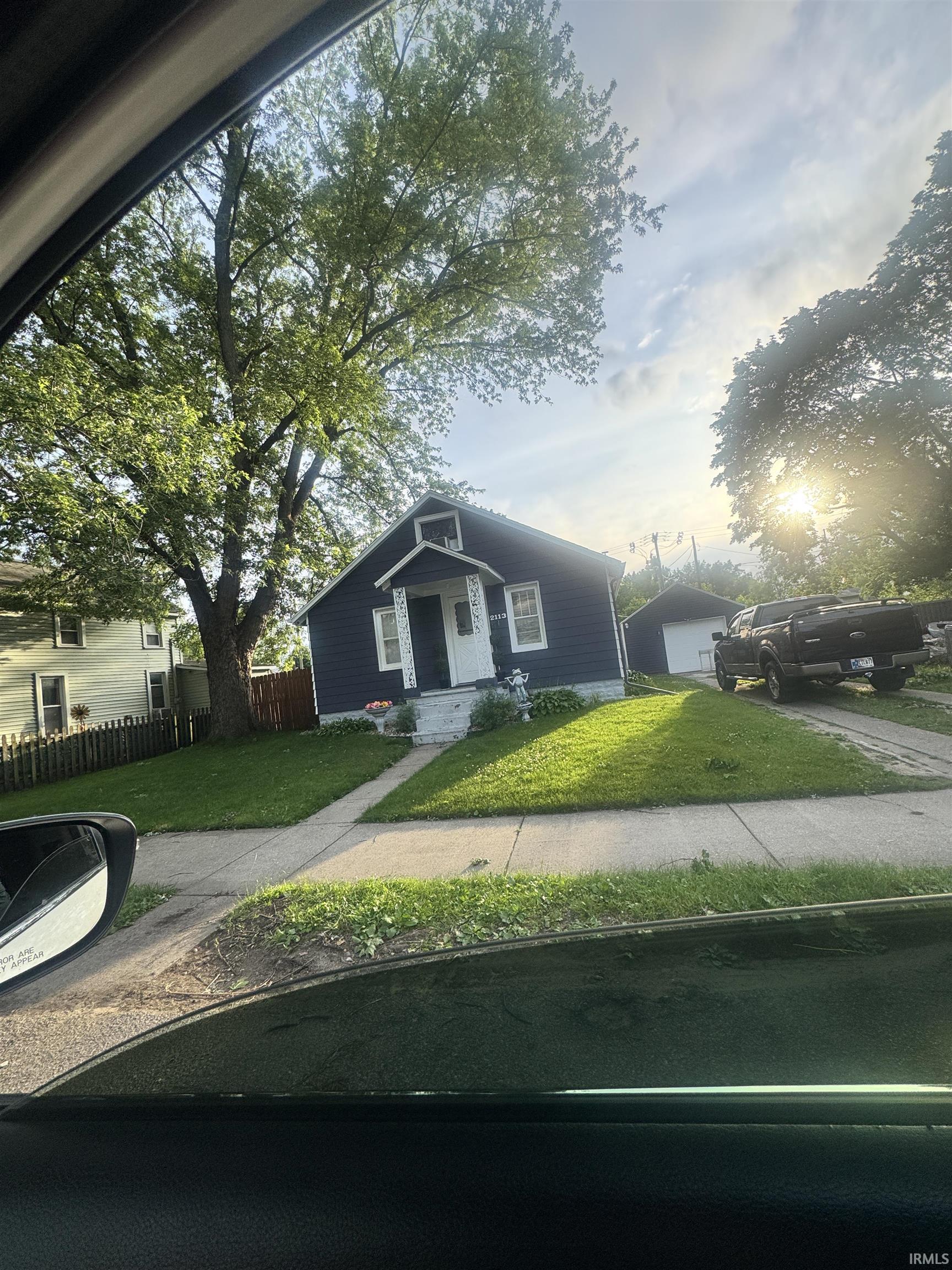 2113 Decamp Avenue Property Photo 1