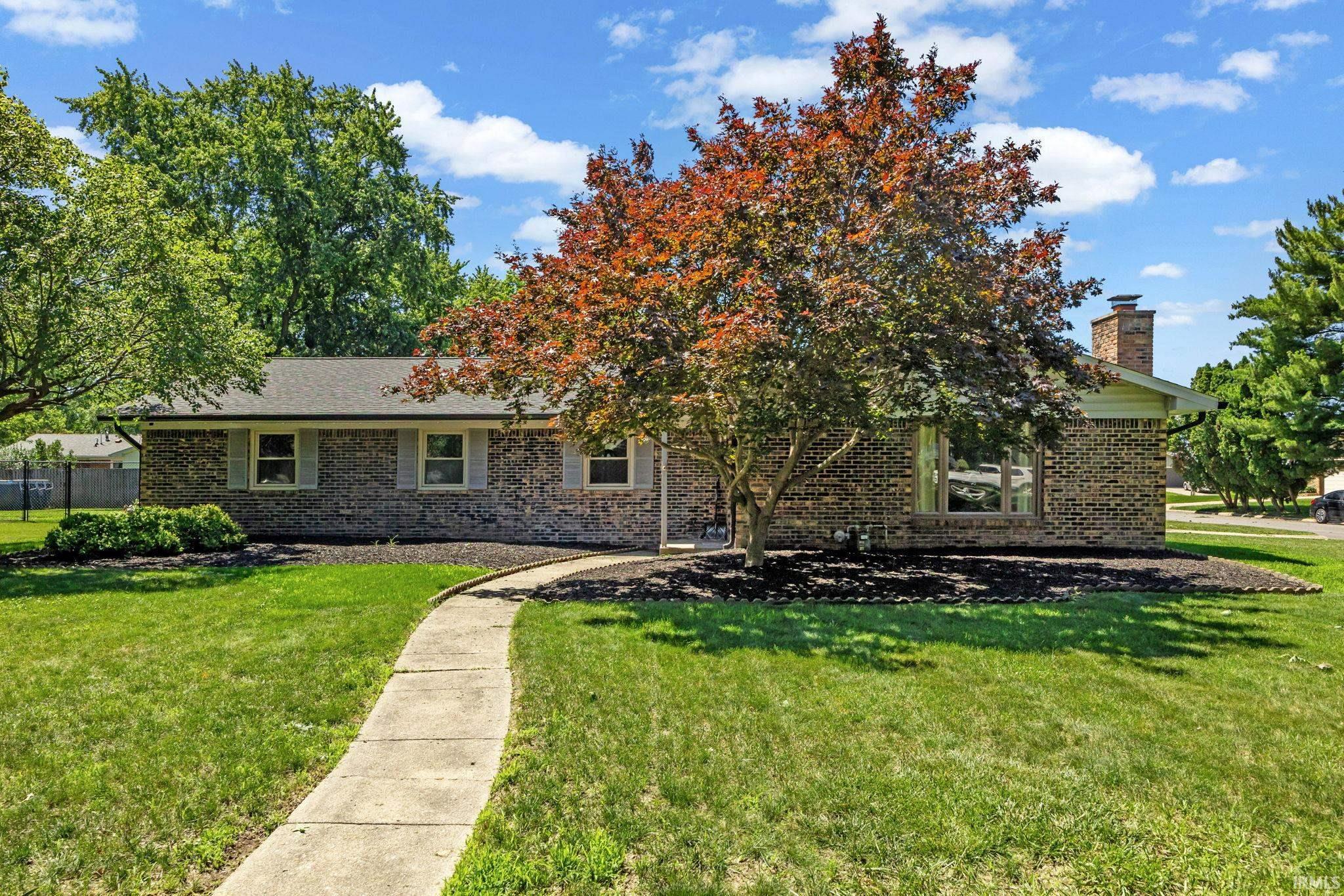 3909 Petersmill Drive Property Photo 1