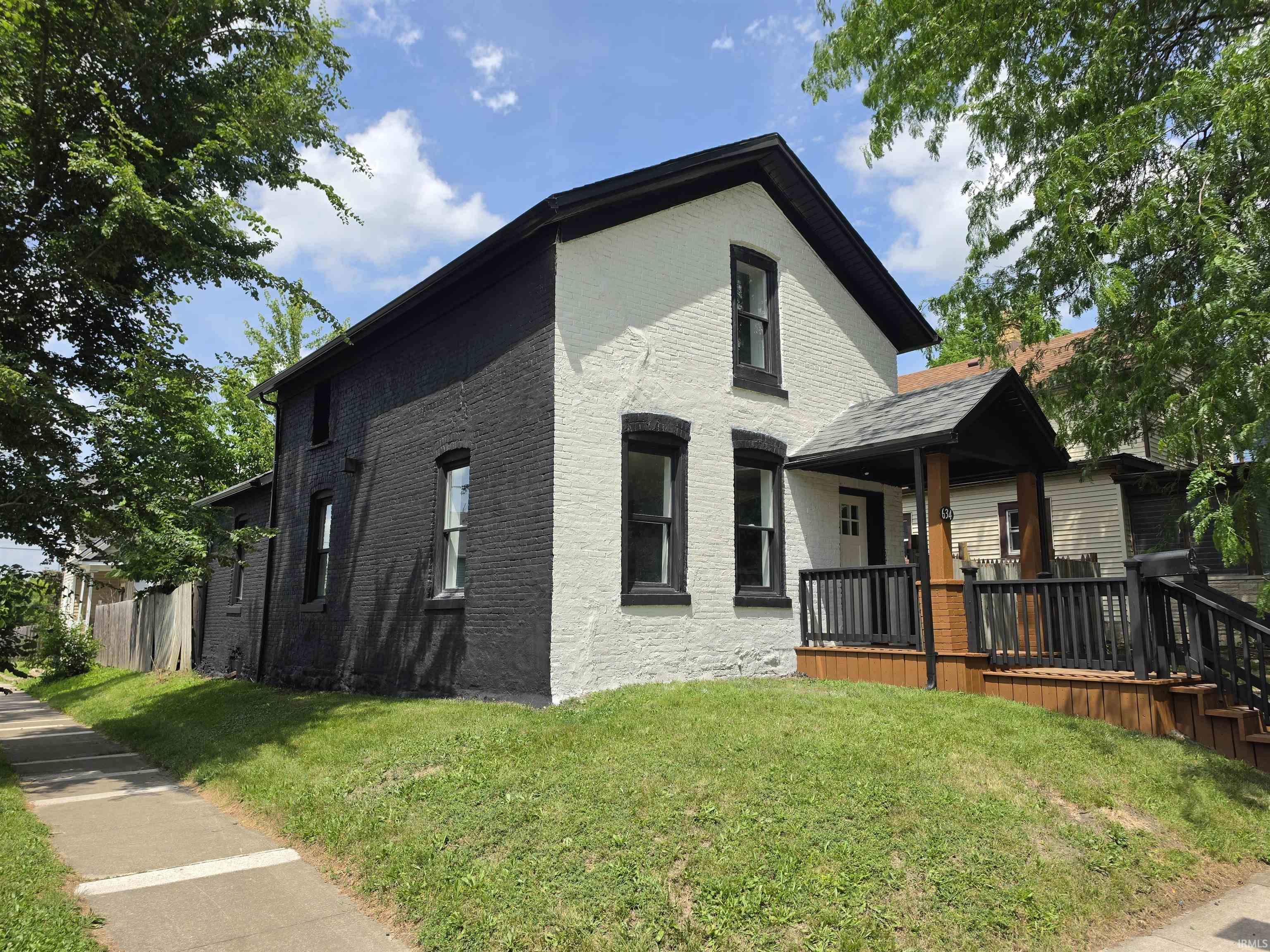 634 Walnut Street