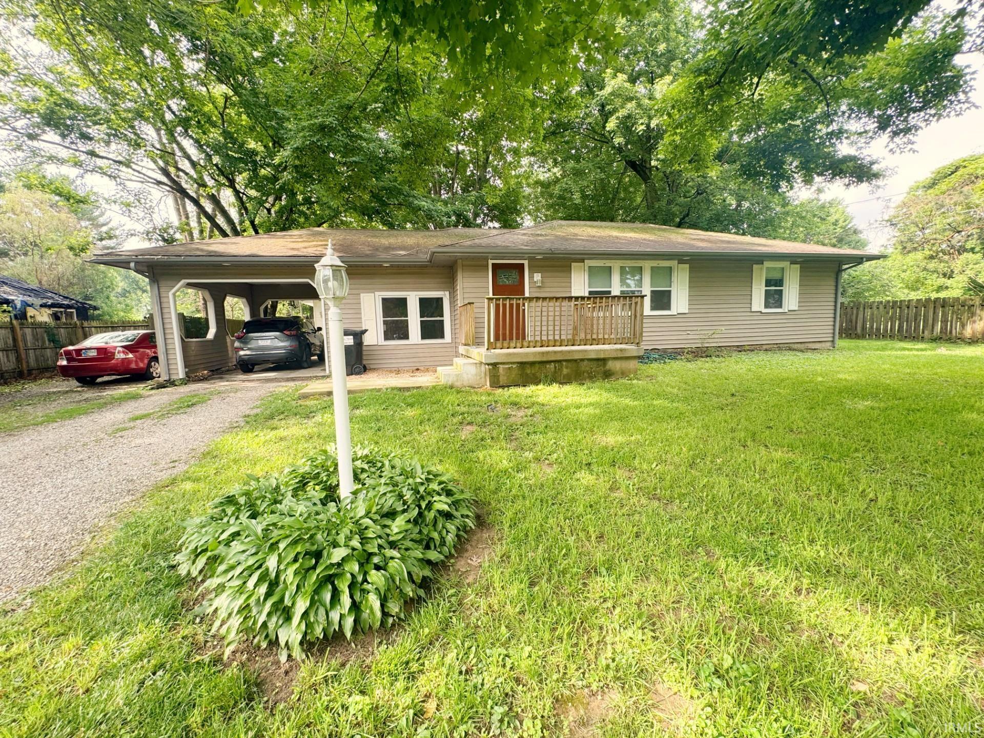 1685 N Old State Road 55 Property Photo 1
