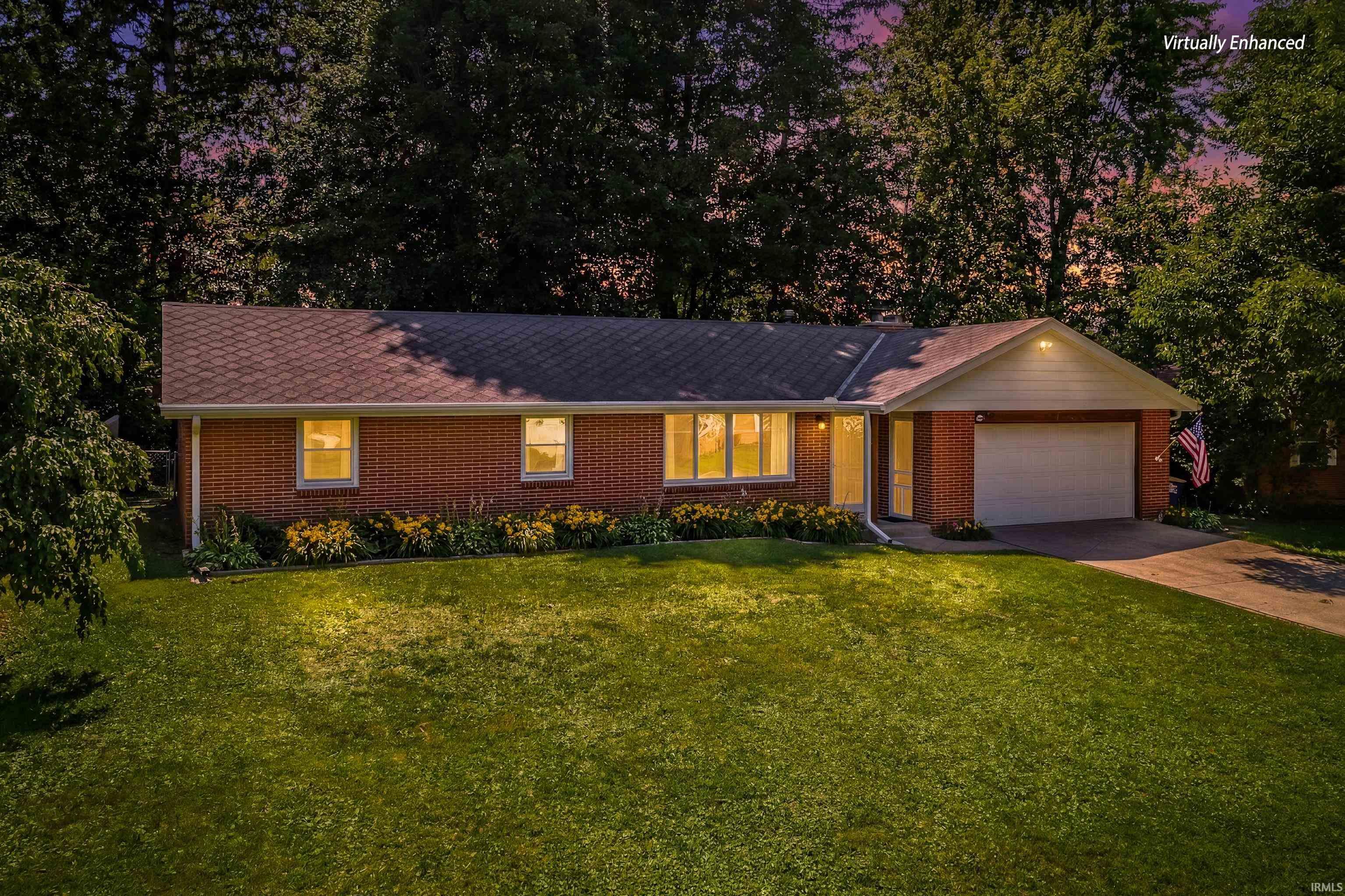 1505 N Briar Road